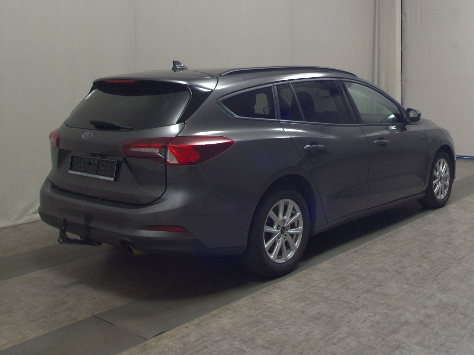 Ford Focus Turnier 1.5 EB Cool&Connect Navi LED AHK 4