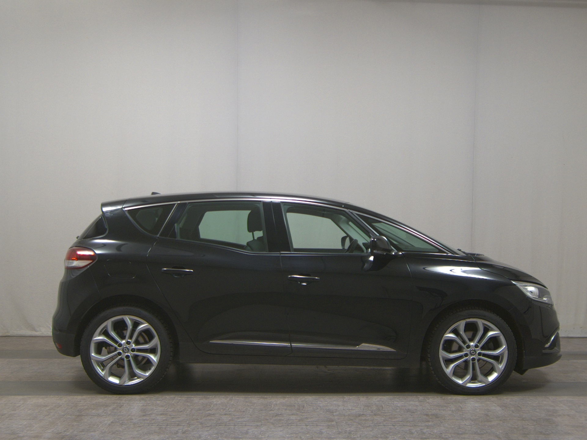 Renault Scenic 1.2 Navi Tempomat Klima AHK