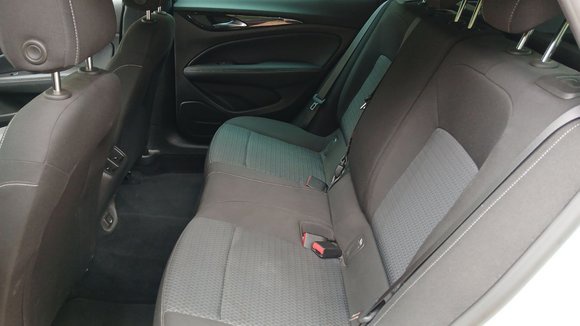 Opel Insignia ST 1.5 D Business Ed. NAVI KLIMAAUT LED SHZ PDC 11