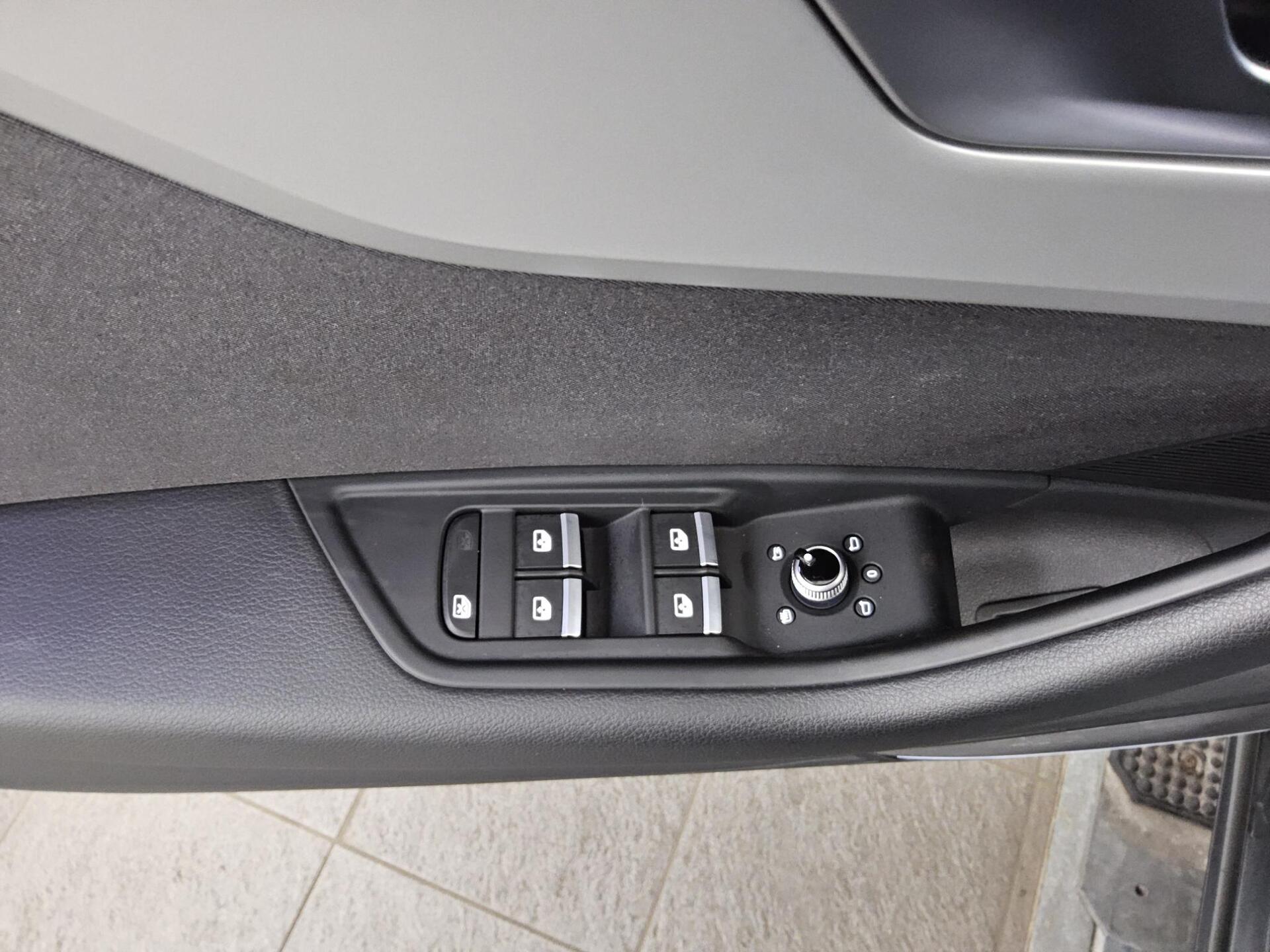 Audi A5 Sportback 40 TFSI Qu. S-Line Navi Matrix vc 10