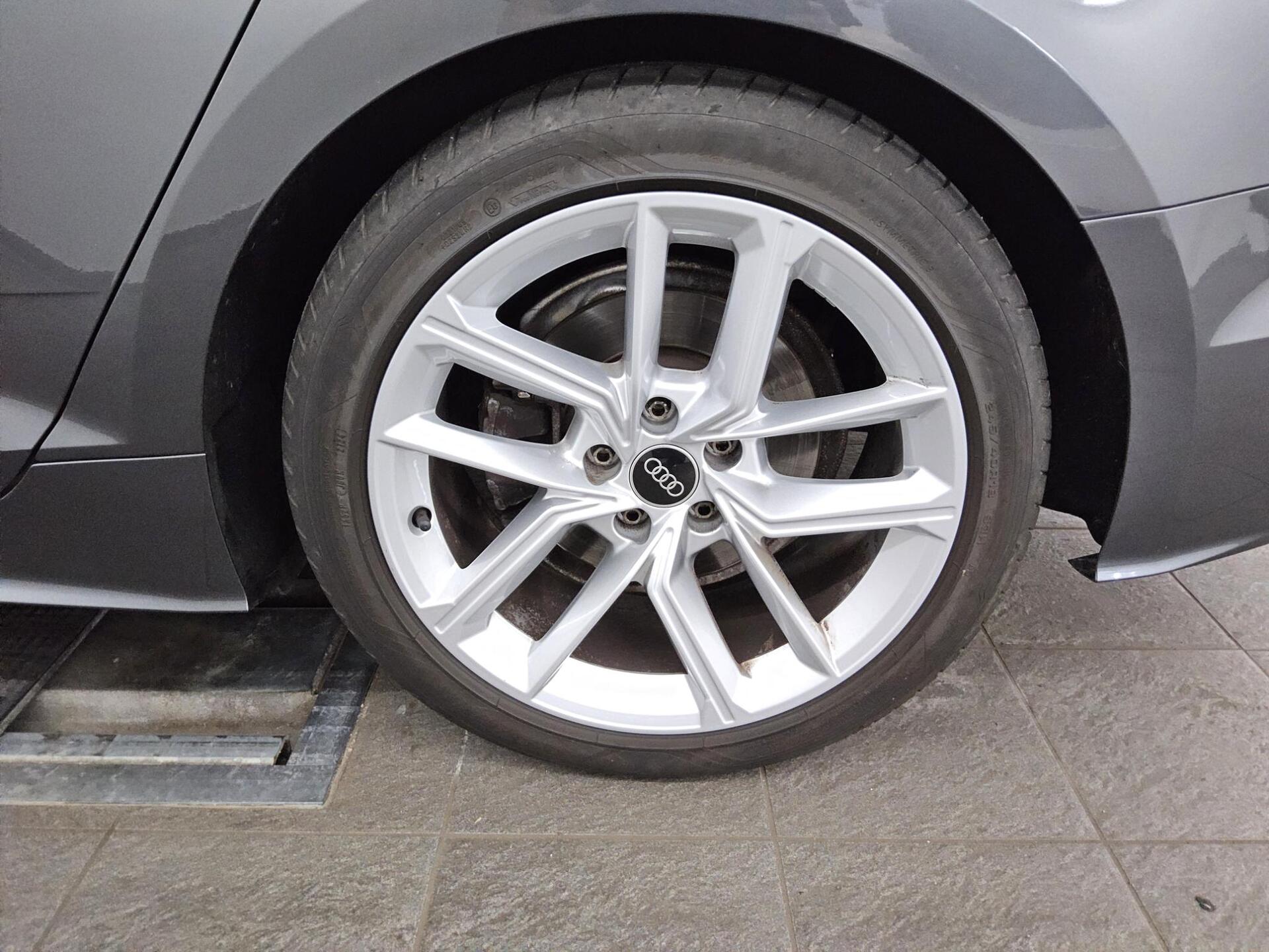 Audi A5 Sportback 40 TFSI Qu. S-Line Navi Matrix vc 11