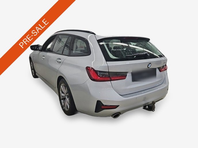 BMW 330e Touring Sport-Line Navi LED Shz T-Leder PDC 3