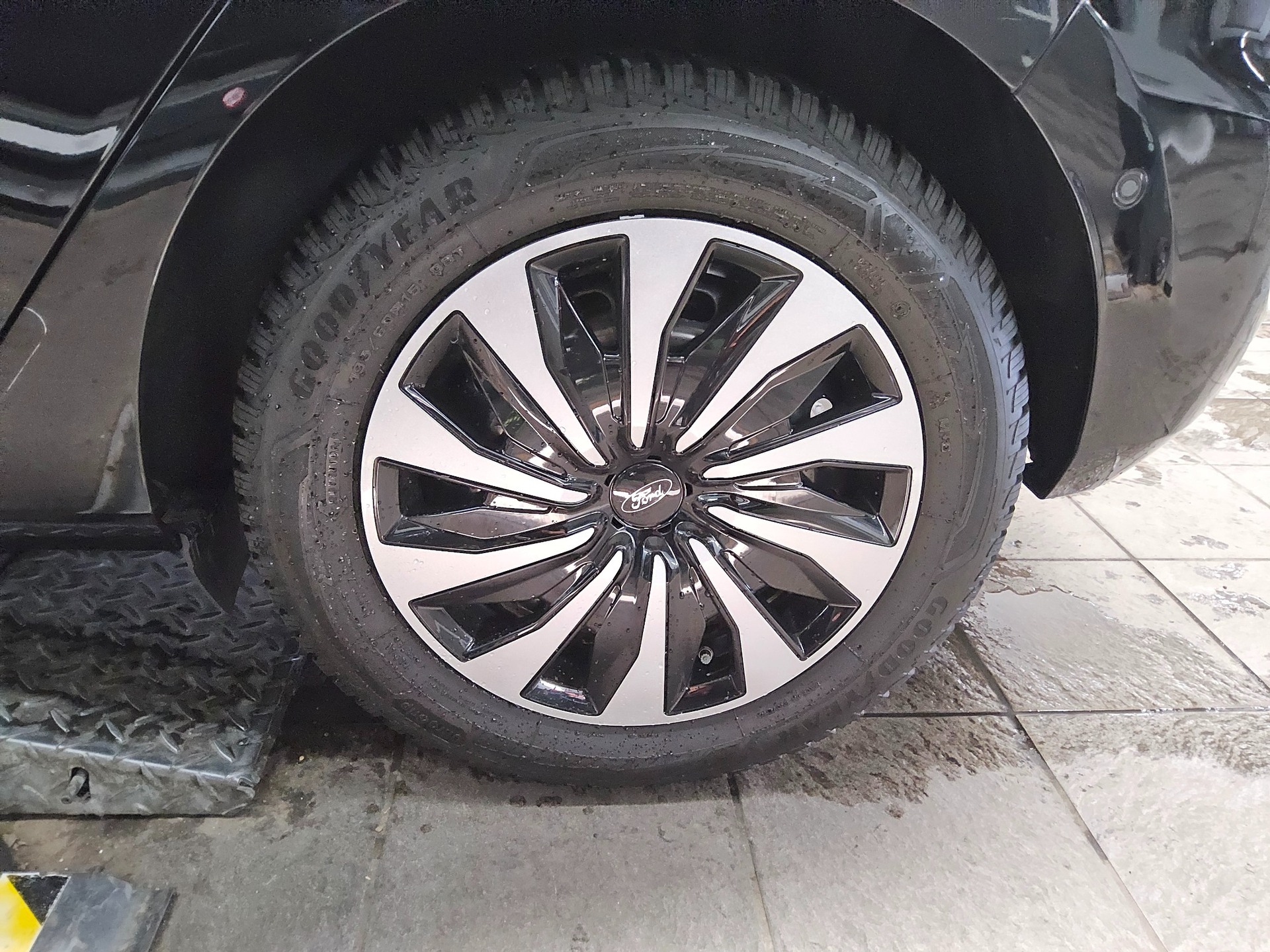 Ford Fiesta 1.1 Titanium Navi LED B&O RfK PDC Shz DAB 10