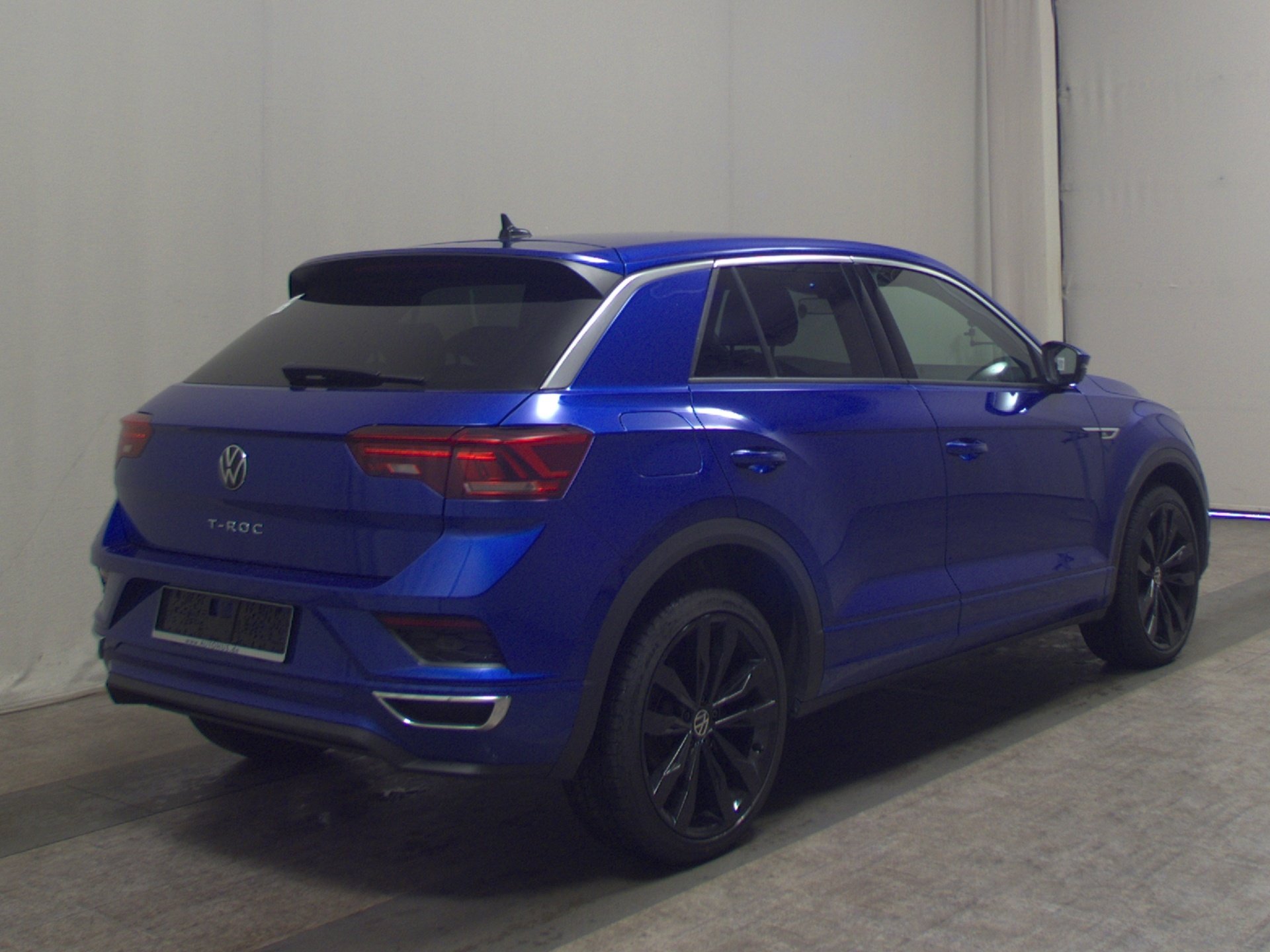 Volkswagen T-Roc 2.0 TDI R-Line Navi AID ACC AHK 4