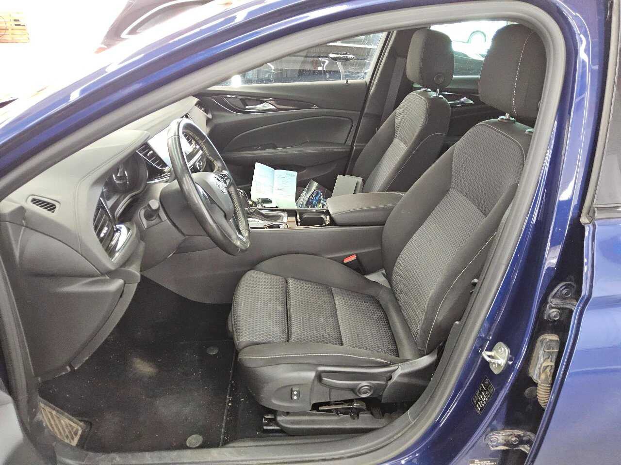 Opel Insignia ST 2.0 CDTI Business Ed. Navi LED SHZ AHK PDC 8