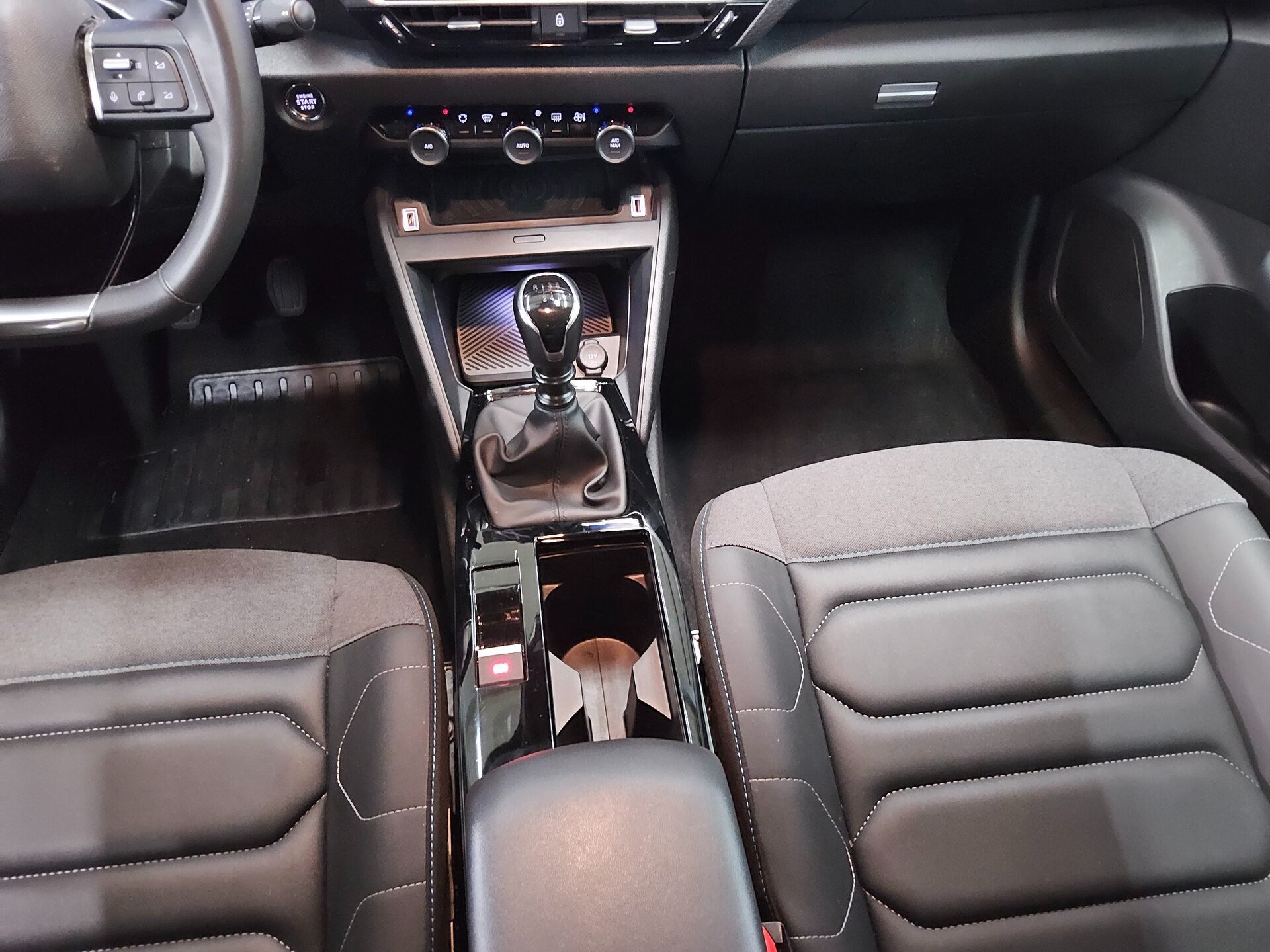 Citroën C4 1.2 PureTech KLIMAAUT SHZ HUD PDC KAMERA 6