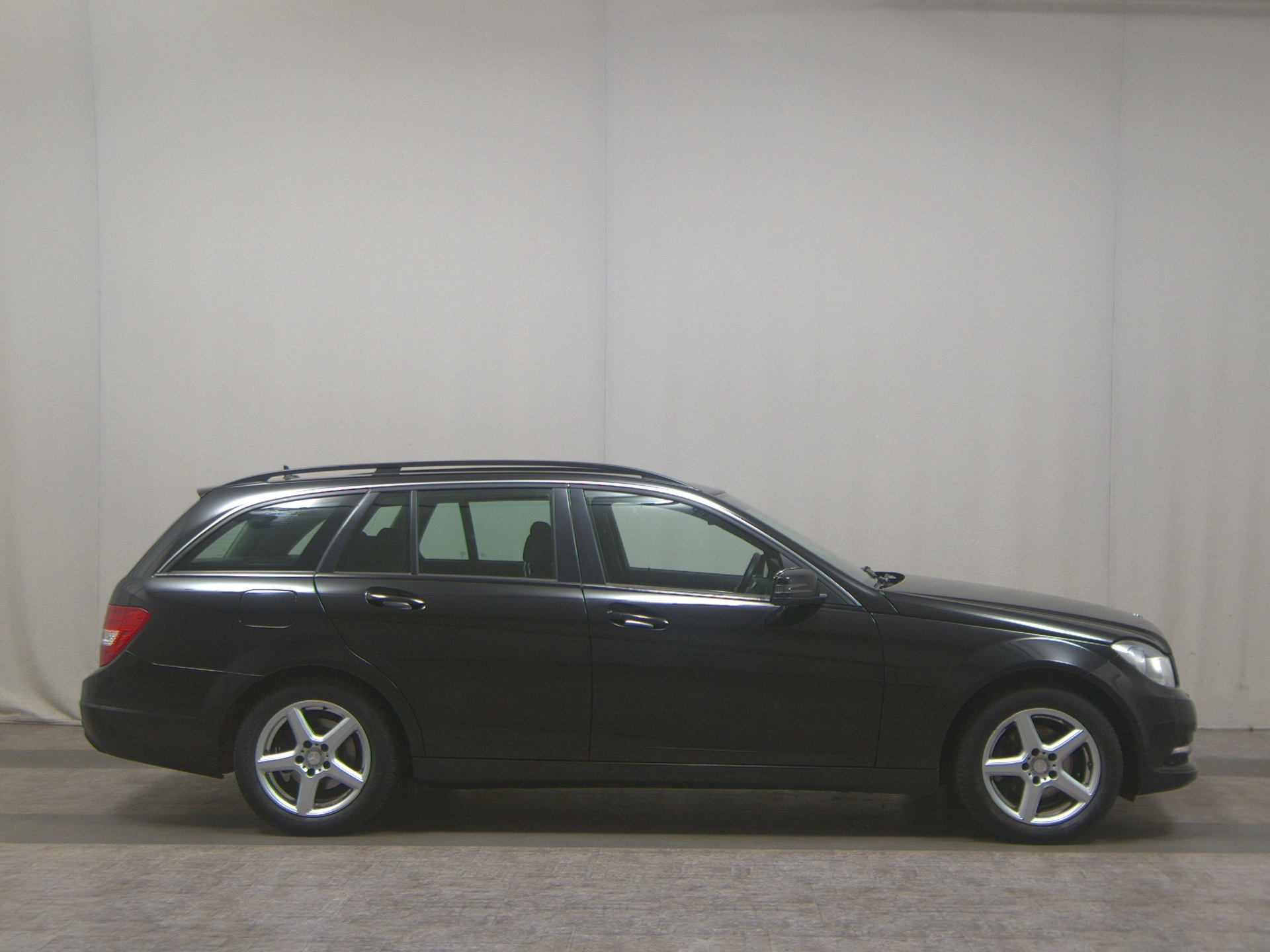 Mercedes-Benz C 200 CDI Navi AHK Kindersitz Tempomat