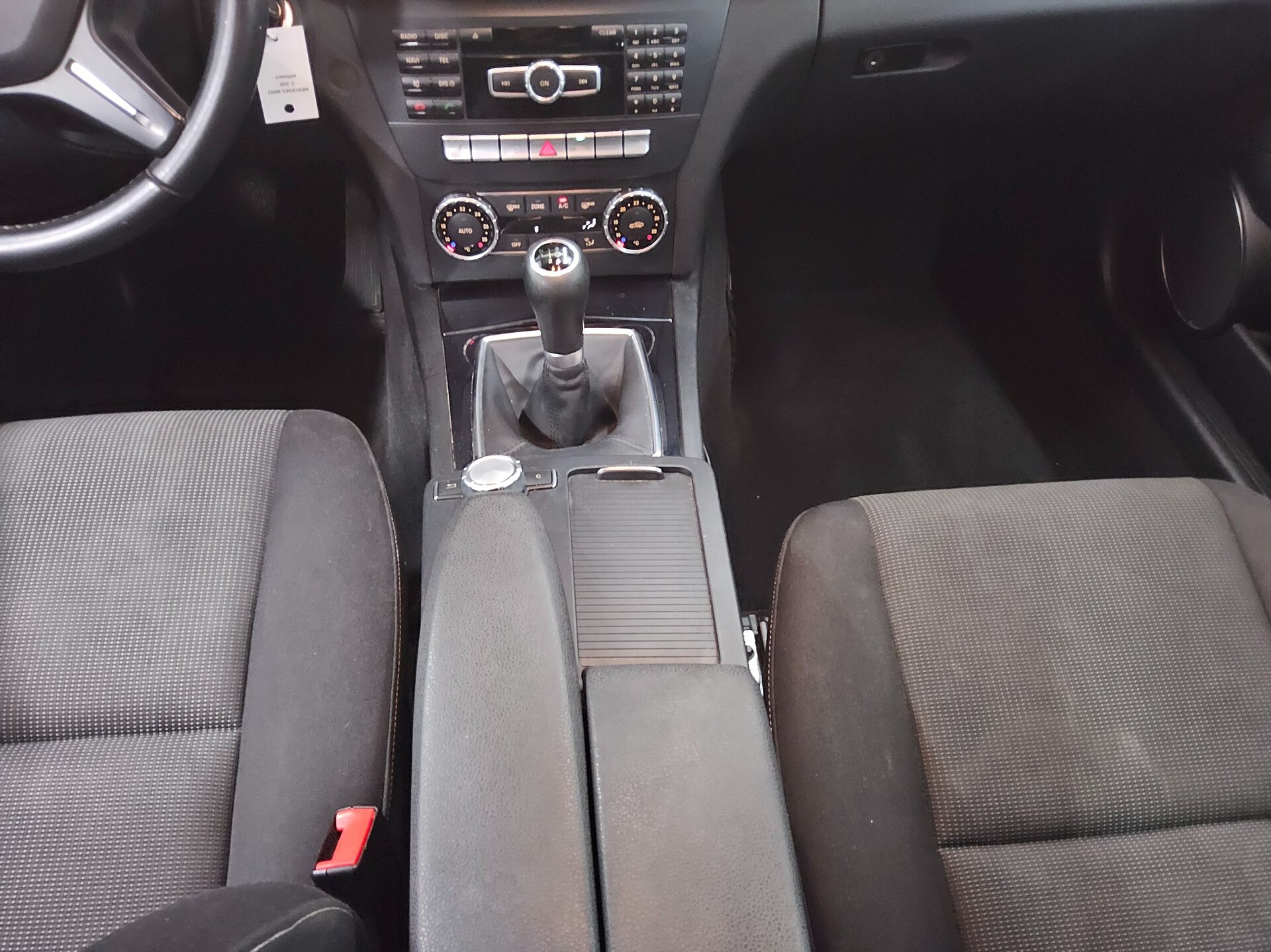 Mercedes-Benz C 200 CDI Navi AHK Kindersitz Tempomat 6