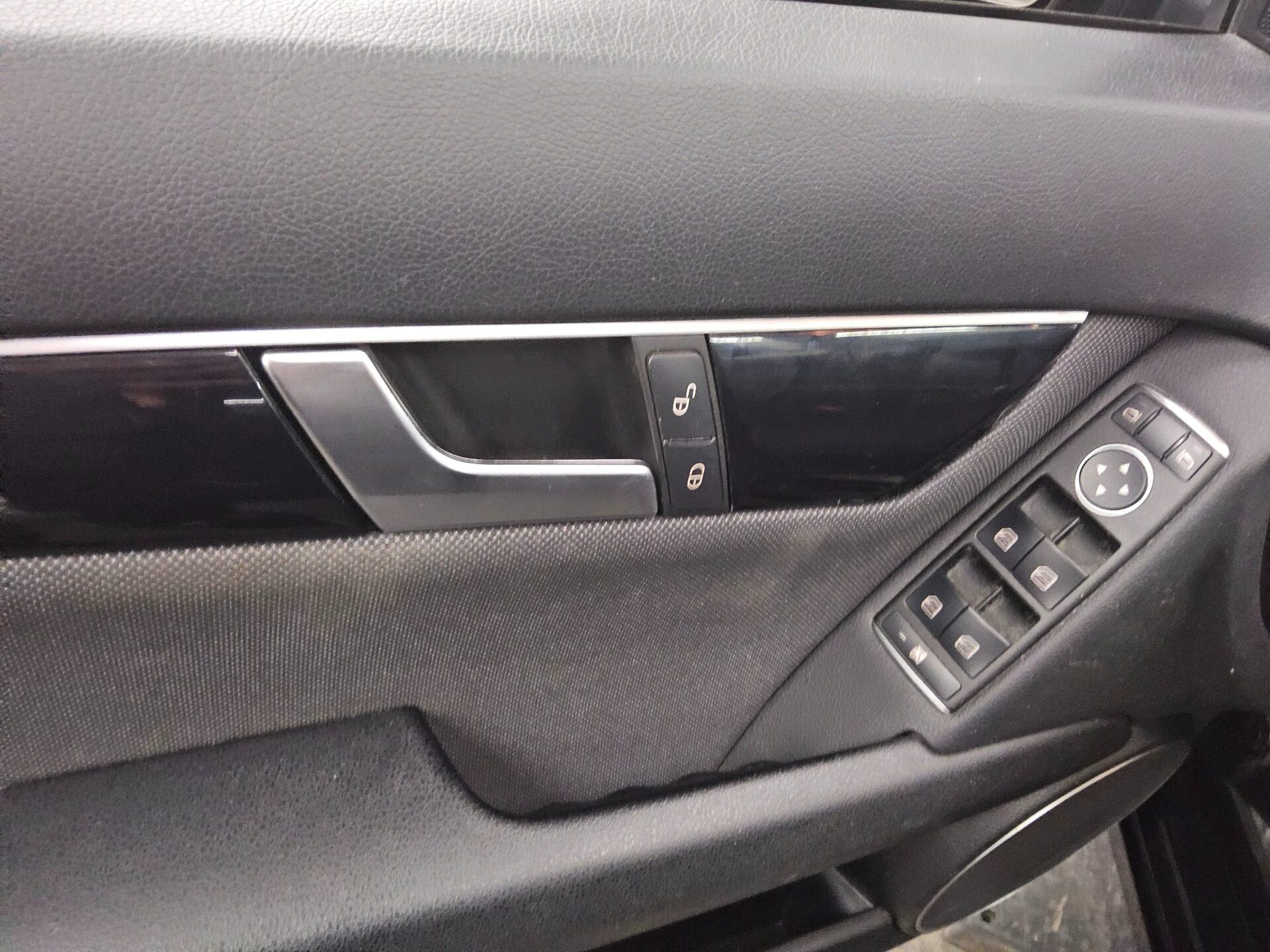 Mercedes-Benz C 200 CDI Navi AHK Kindersitz Tempomat 9