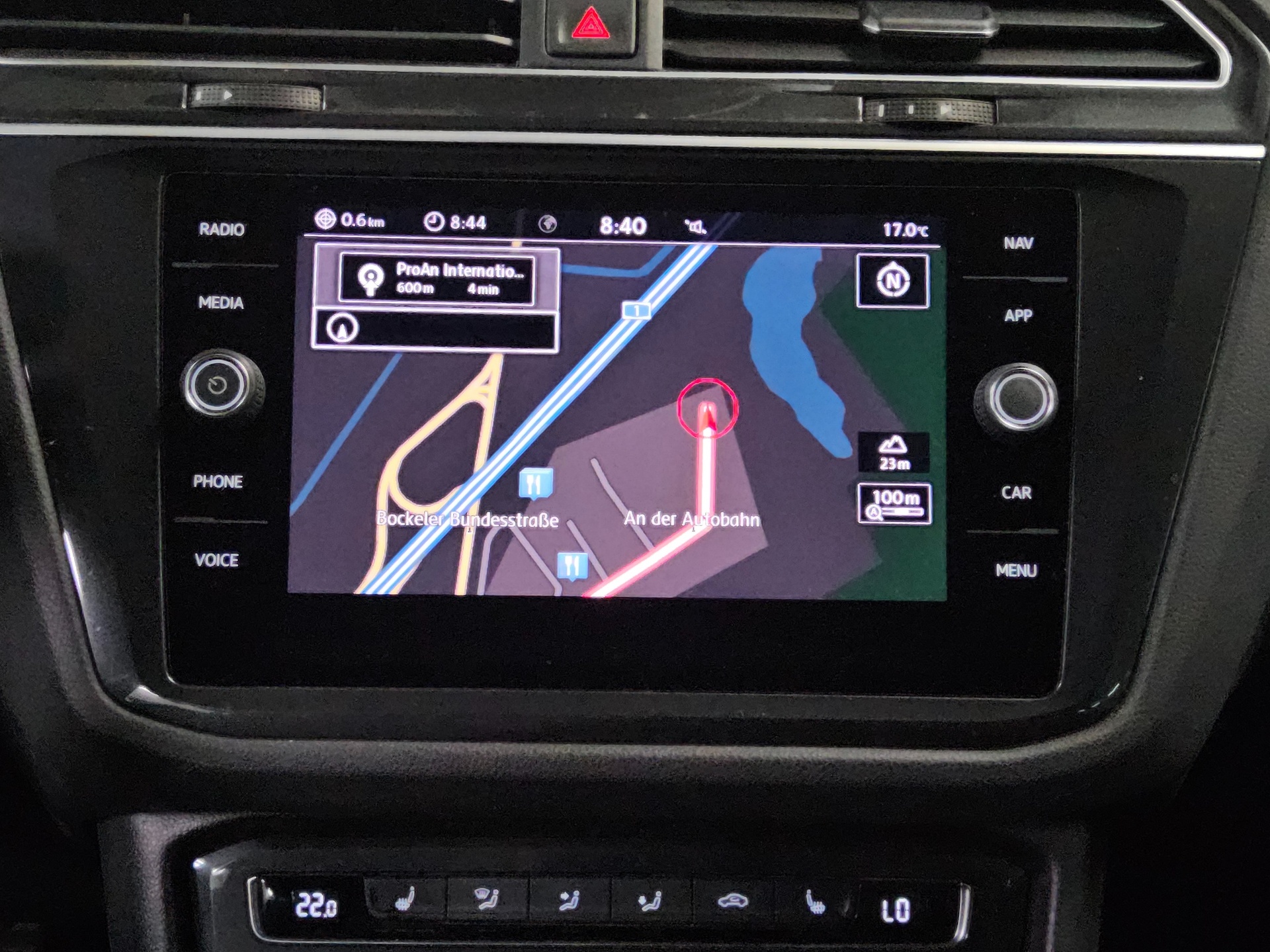 Volkswagen Tiguan 2.0 TDI Join Navi AHK PDC 7