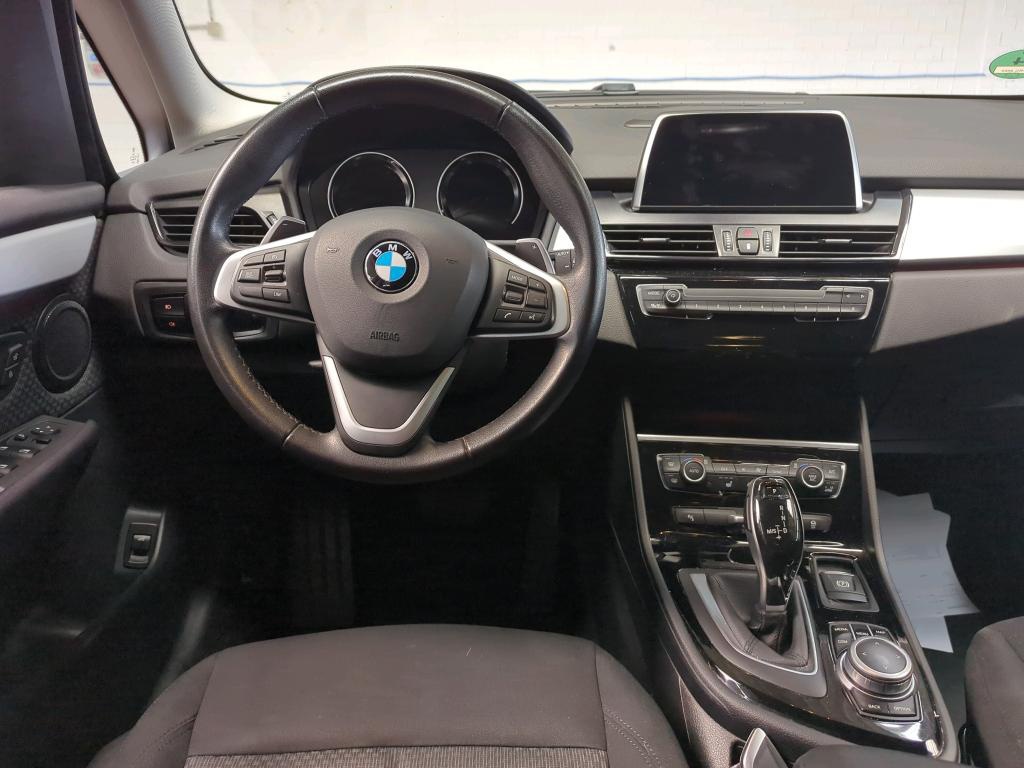 BMW 220 Gran Tourer Advantage NAVI LED SHZ HIFI PDC 5