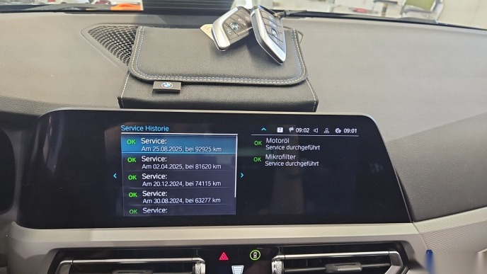 BMW 320e Touring Navi LED Shz PDC 9