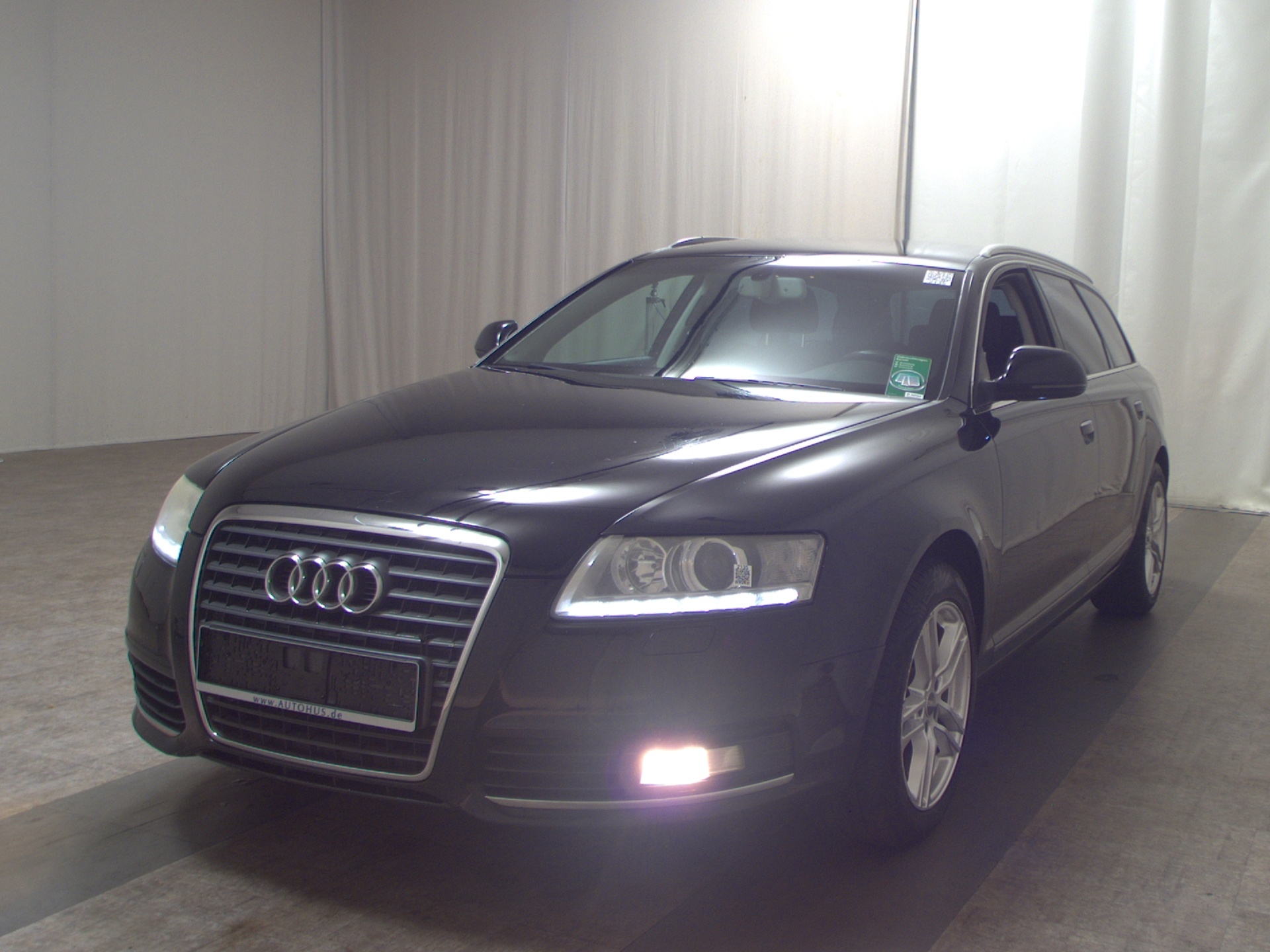 Audi A6 Avant 2.7 TDI AHK BT Navi Xenon 2