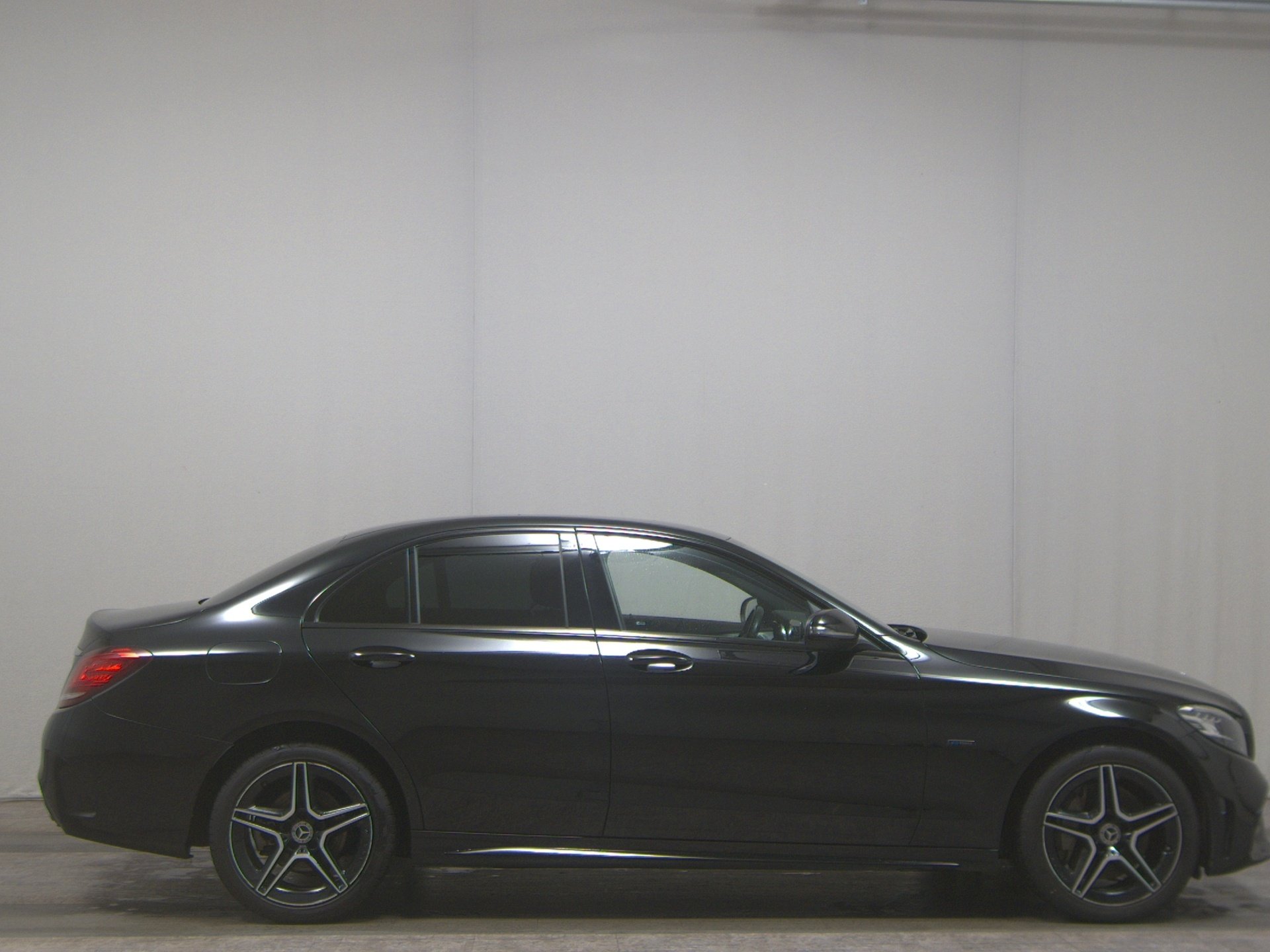 Mercedes-Benz C 300 de AMG-Line Night LED Burmester AHK Distr+