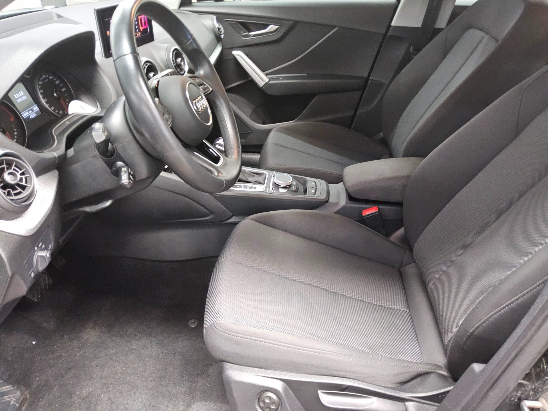 Audi Q2 35 TDI advanced AHK Rückfahrkamera ACC SHZ 8