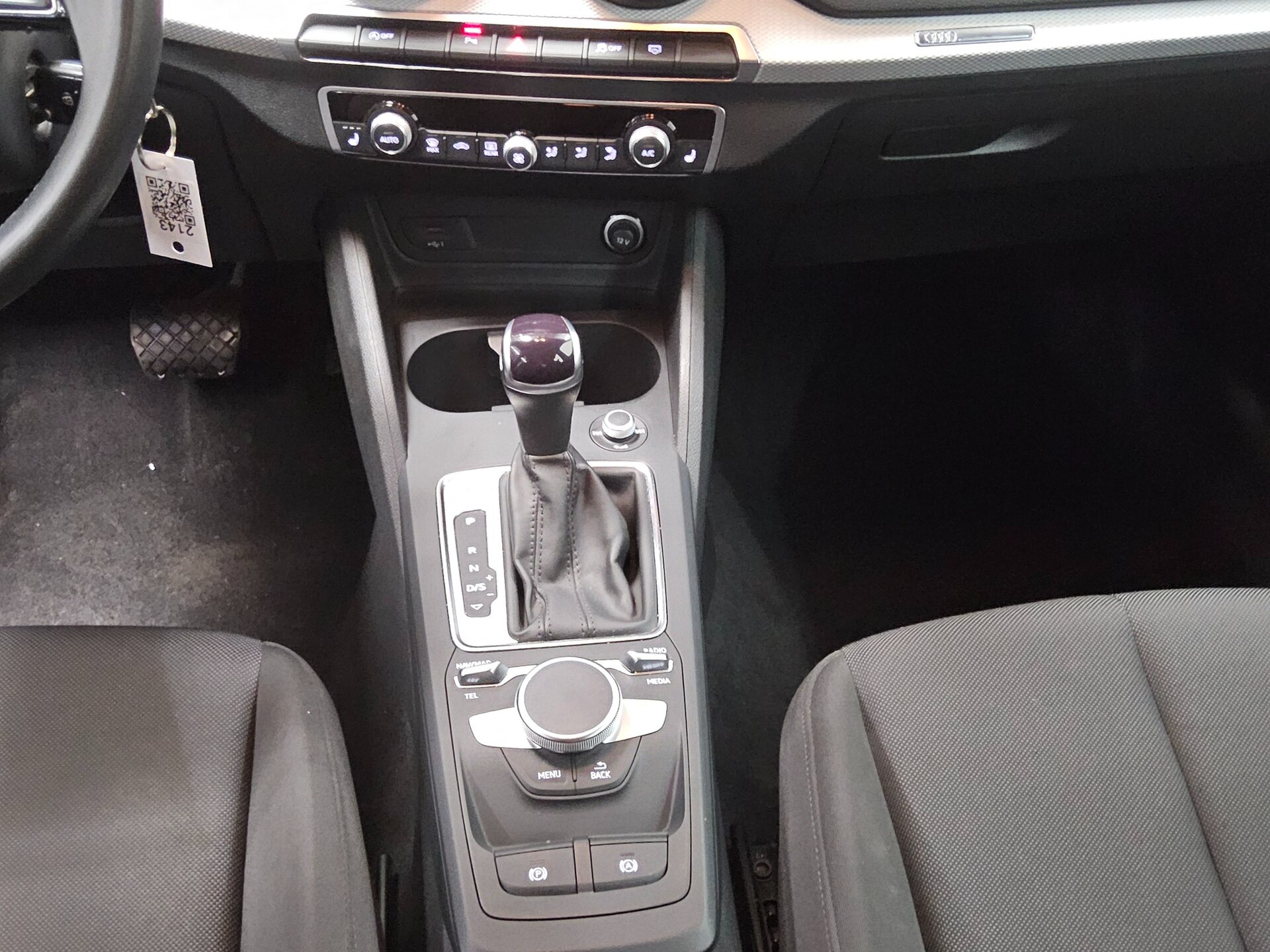 Audi Q2 35 TDI advanced AHK Rückfahrkamera ACC SHZ 6