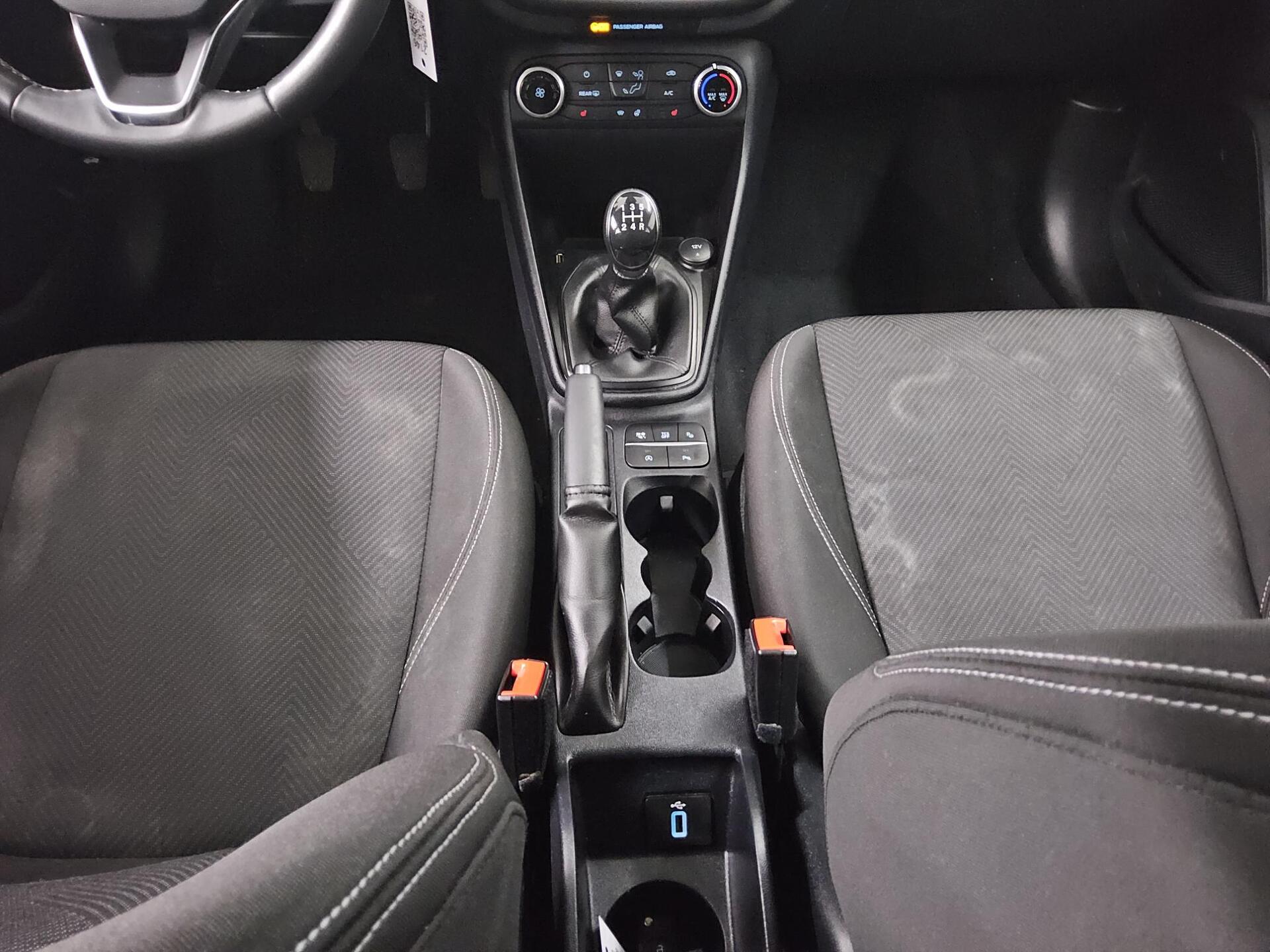 Ford Fiesta 1.1 Cool&Connect DAB LED Shz Parkass. 6