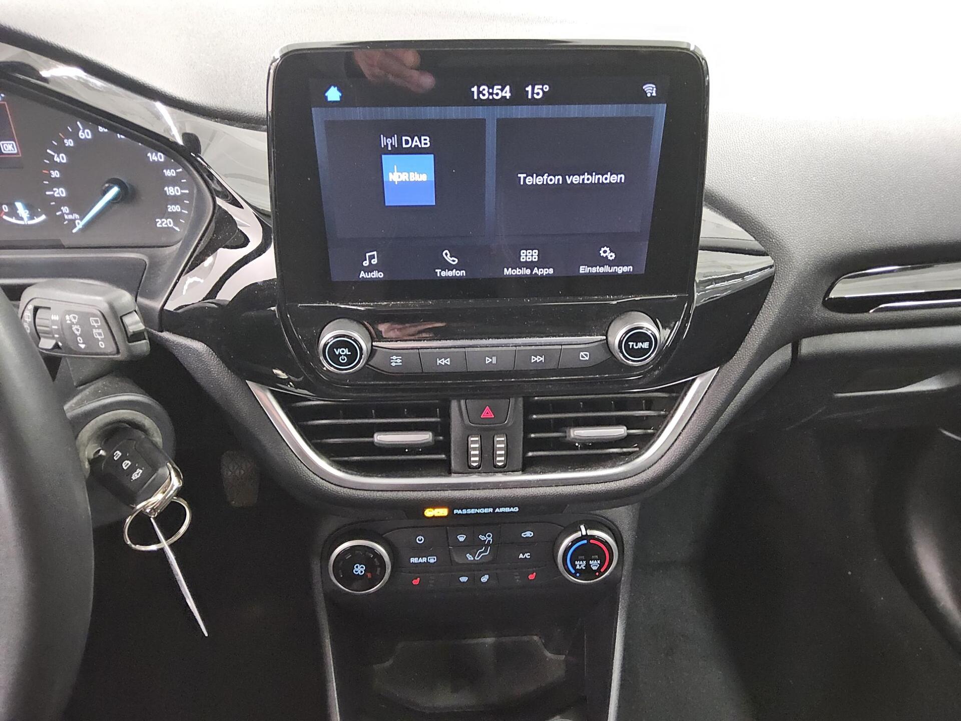Ford Fiesta 1.1 Cool&Connect DAB LED Shz Parkass. 7