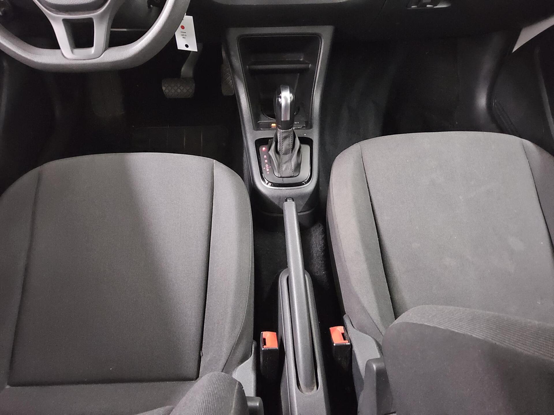 Volkswagen e-up! Rückfahrkamera PDC Shz DAB+ Tempomat 6