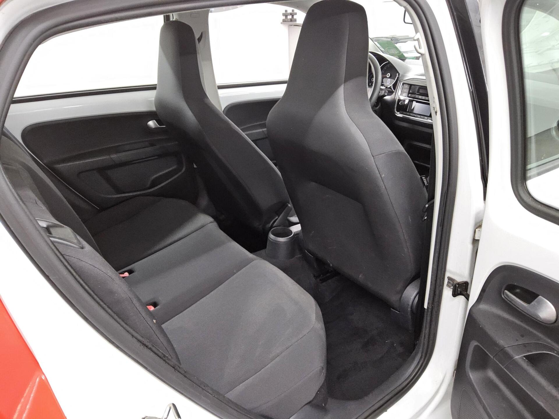 Volkswagen e-up! Rückfahrkamera PDC Shz DAB+ Tempomat 13