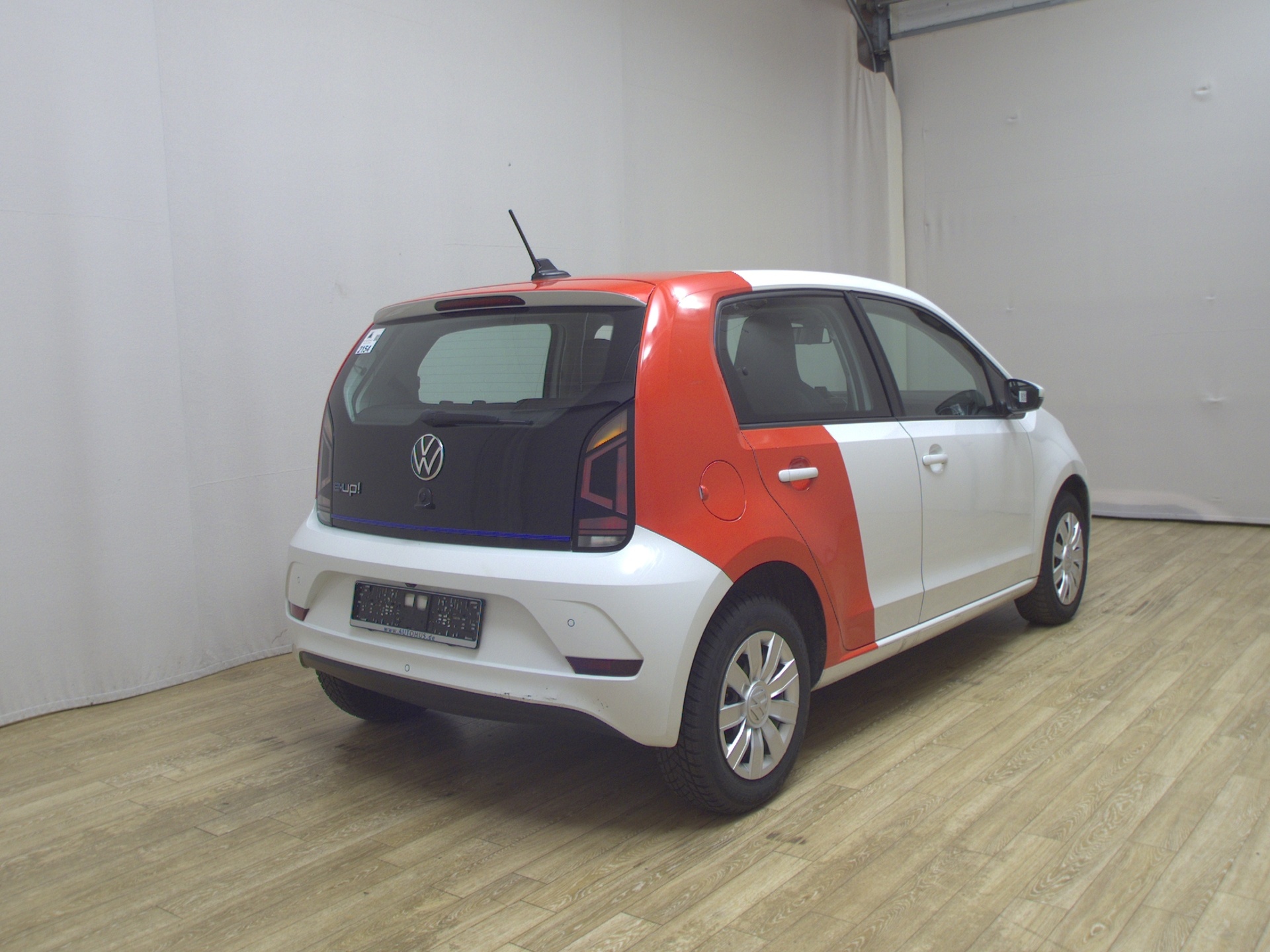 Volkswagen e-up! Rückfahrkamera PDC Shz DAB+ Tempomat 4