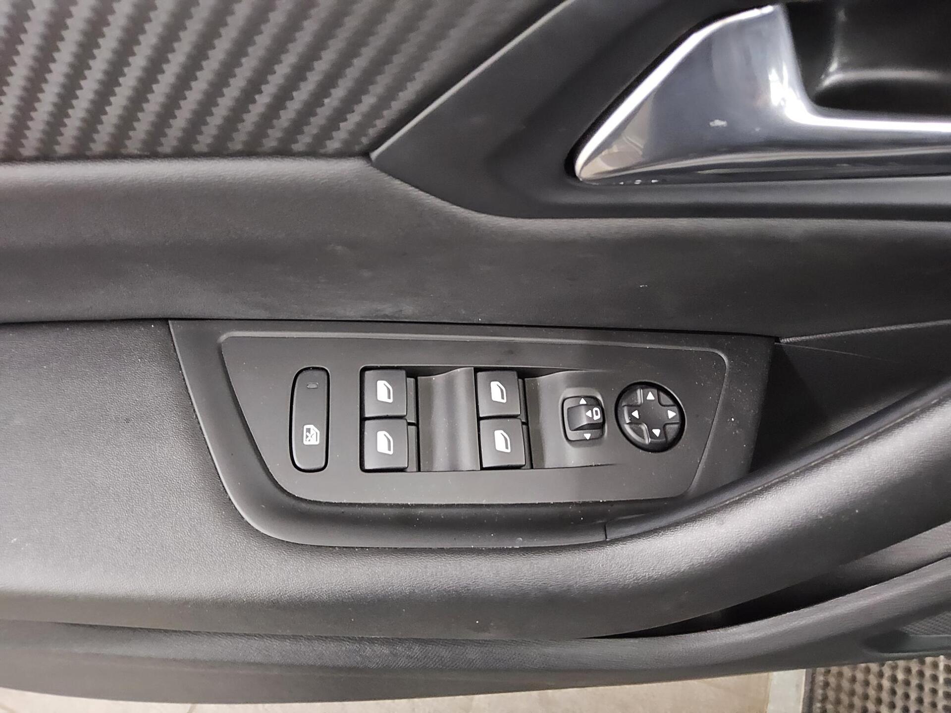 Peugeot 508 SW 1.5 BlueHDi 130 Allure T-Leder Navi LED 10