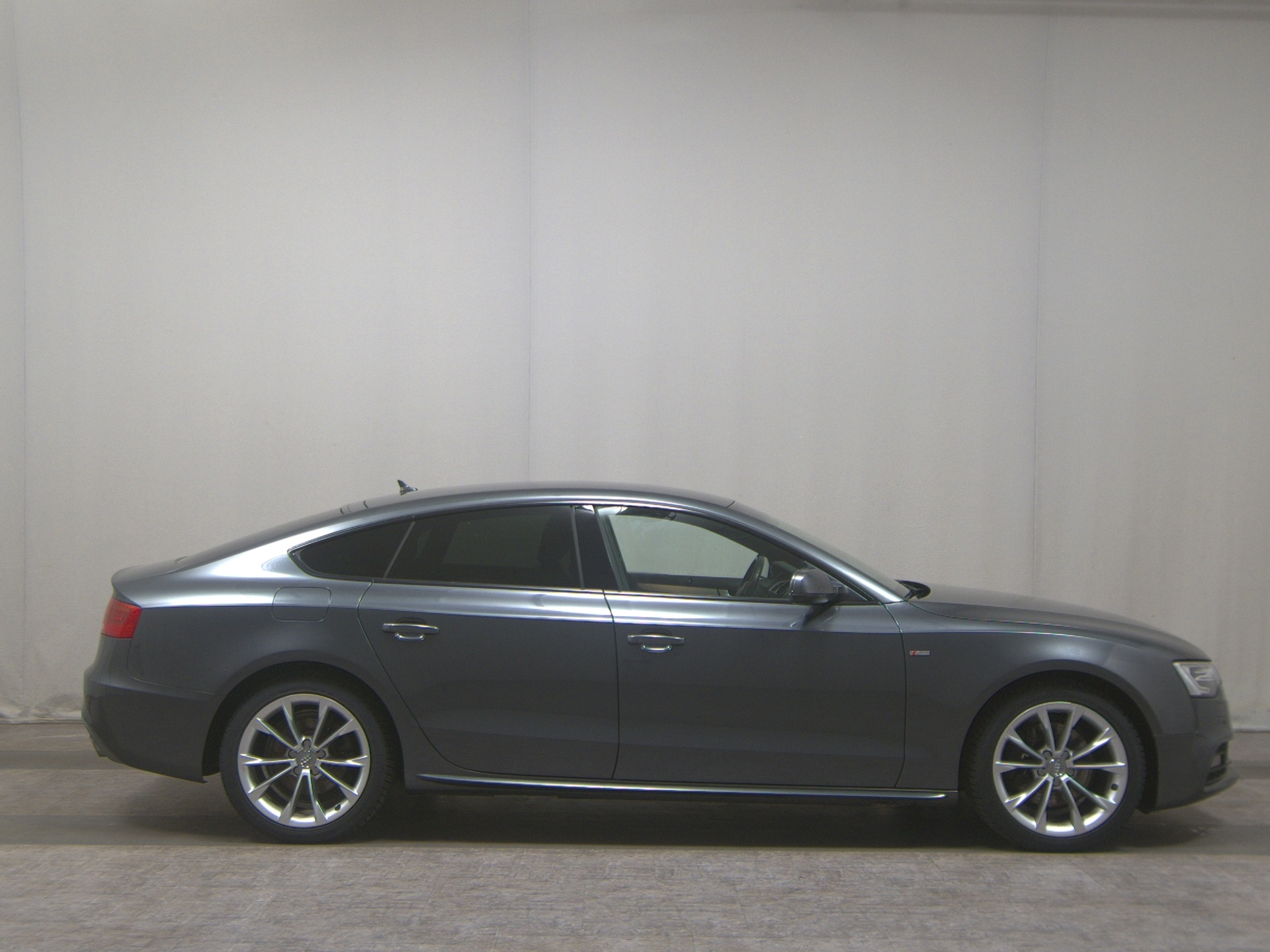 Audi A5 Sportback 3.0 TDI S-Line LEDER NAVI KLIMAAUT XENON SHZ