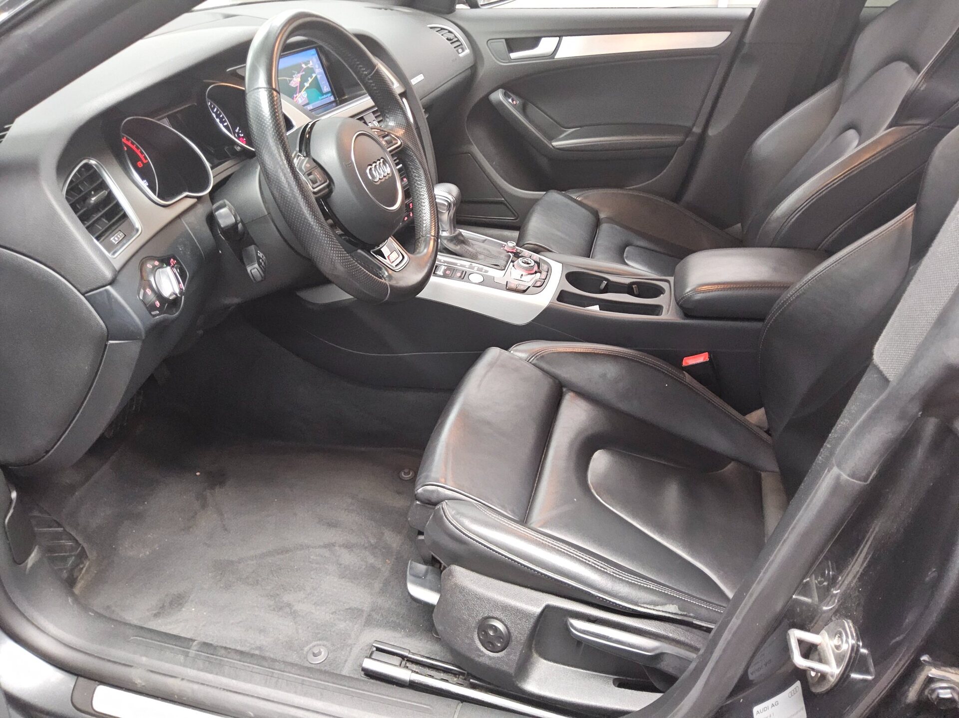 Audi A5 Sportback 3.0 TDI S-Line LEDER NAVI KLIMAAUT XENON SHZ 8
