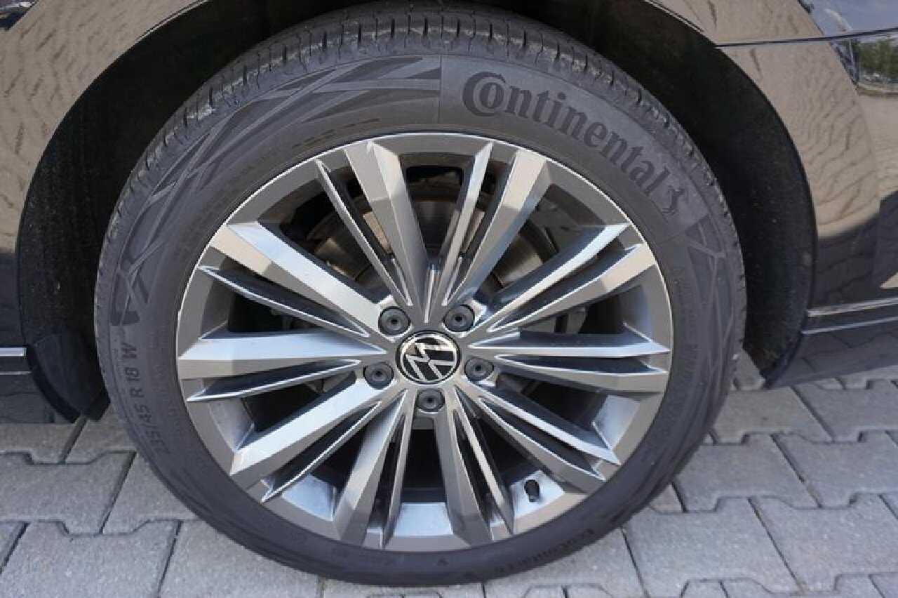 Volkswagen Passat Variant 2.0 TDI Business NAVI LED SHZ el.Heck RFK 12