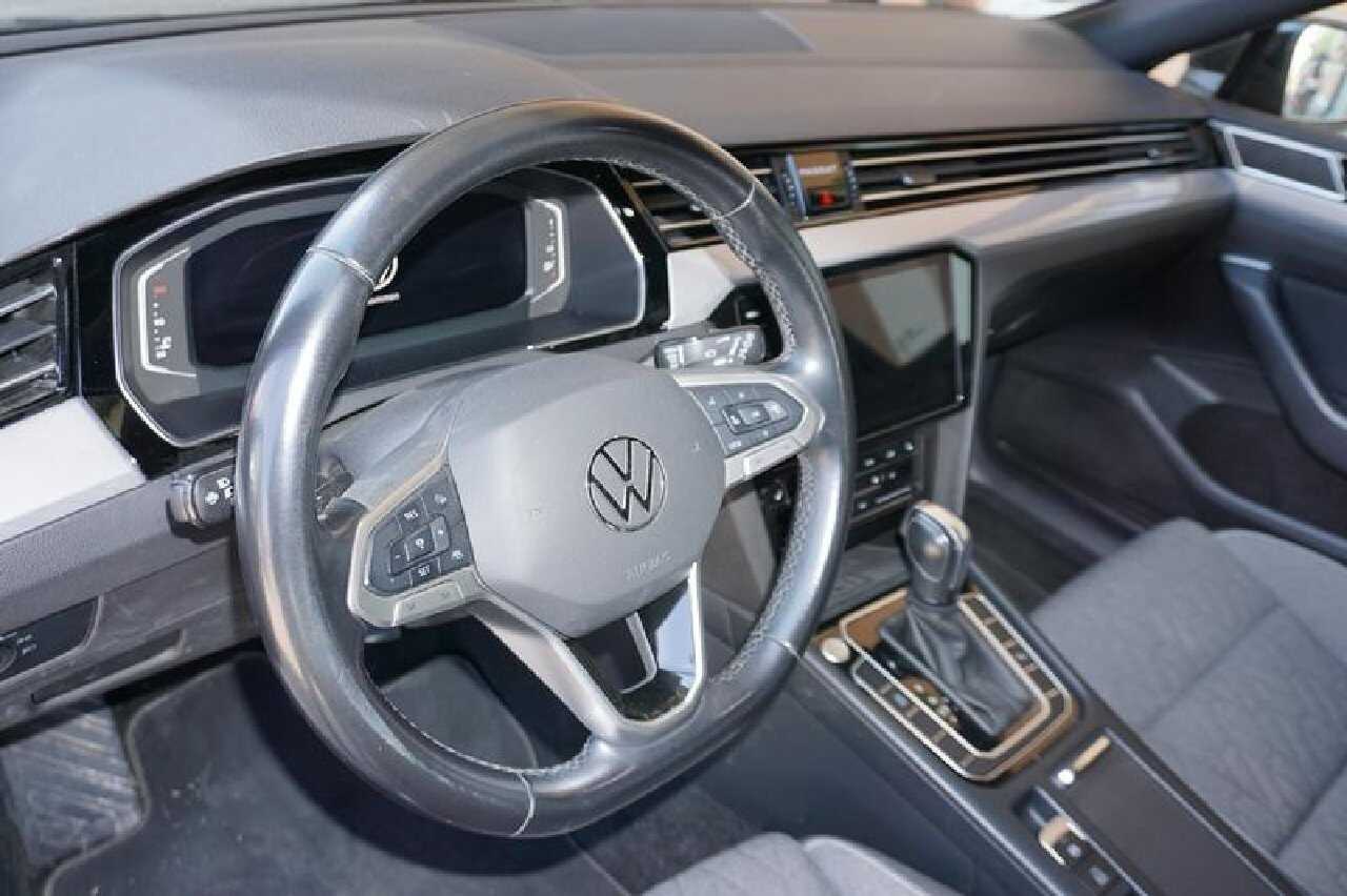 Volkswagen Passat Variant 2.0 TDI Business NAVI LED SHZ el.Heck RFK 9