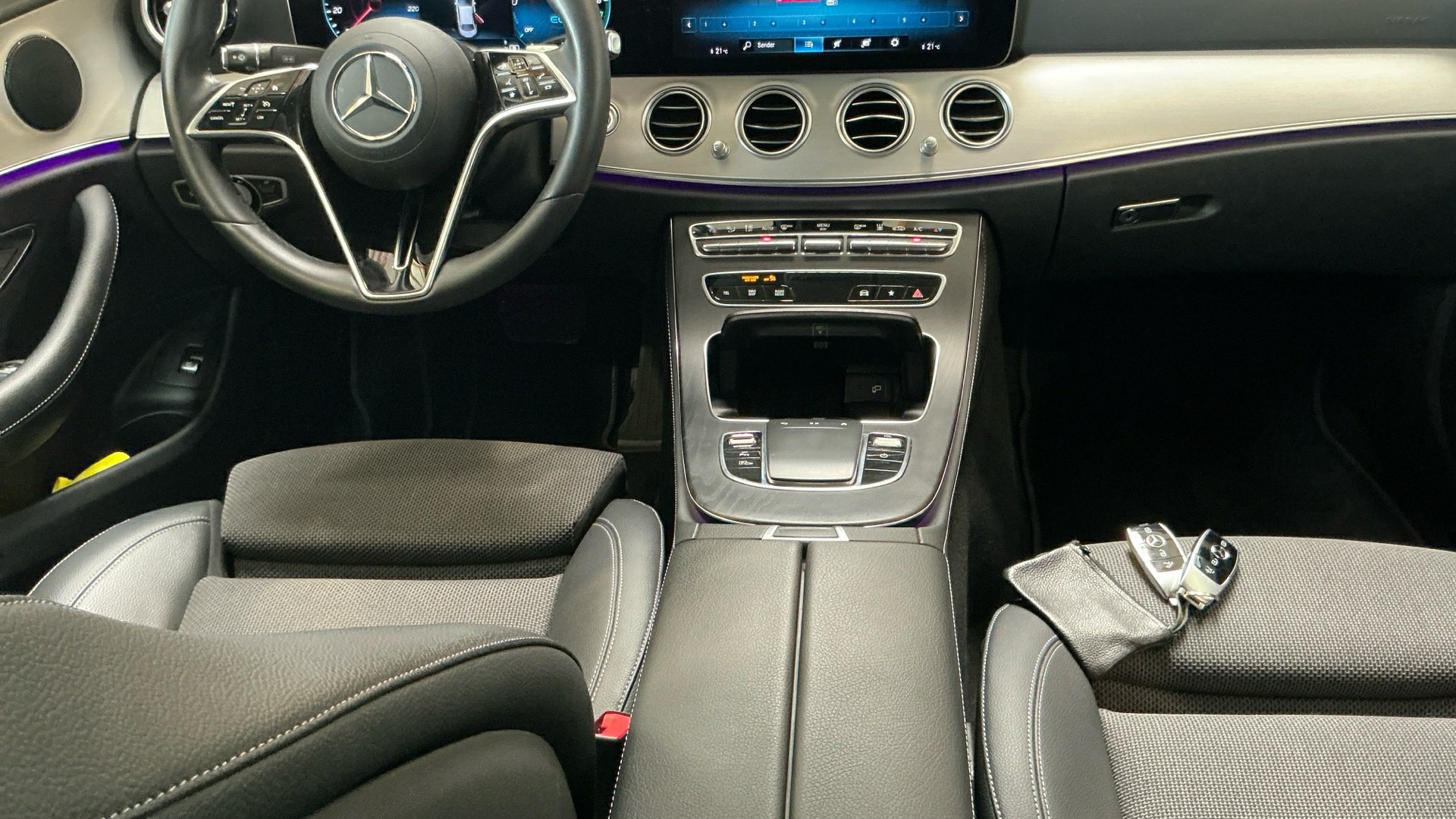 Mercedes-Benz E 300 de 4M Avantgarde NAVI KLIMAAUT LED RADIO MFL 7