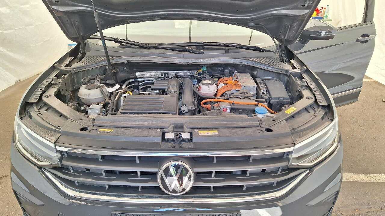 Volkswagen Tiguan 1.4 TSI eHybrid Life NAVI LED AID PANO SHZ 11
