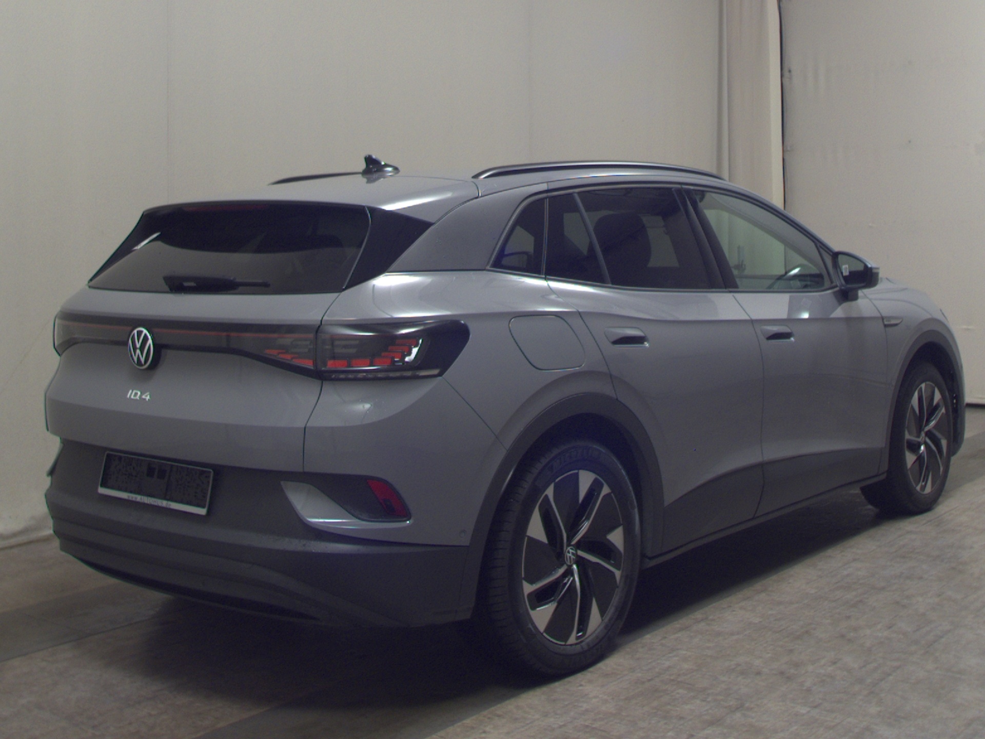Volkswagen ID.4 Navi LED 4