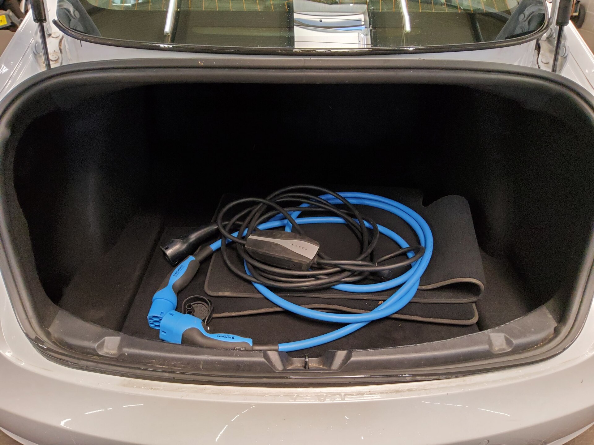 Tesla Model 3 Performance Dual AWD Leder Navi LED RFK 11