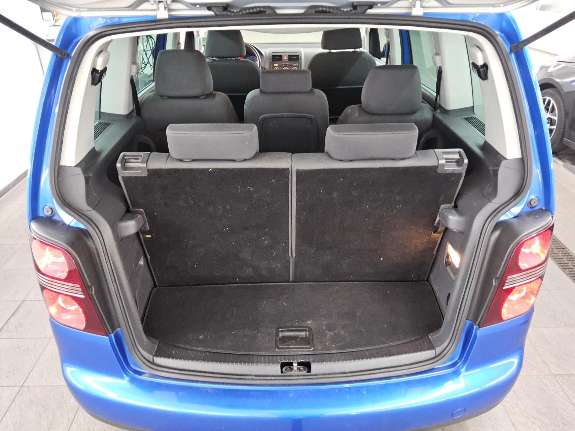 Volkswagen Touran 1.9 TDI Goal 7-Sitzer AHK Klima Navi 11