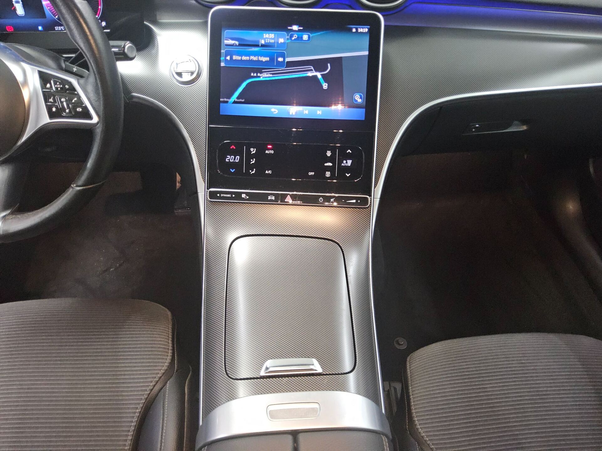 Mercedes-Benz C 220 T d Avantgarde T-Leder Navi LED 360° AHK 6