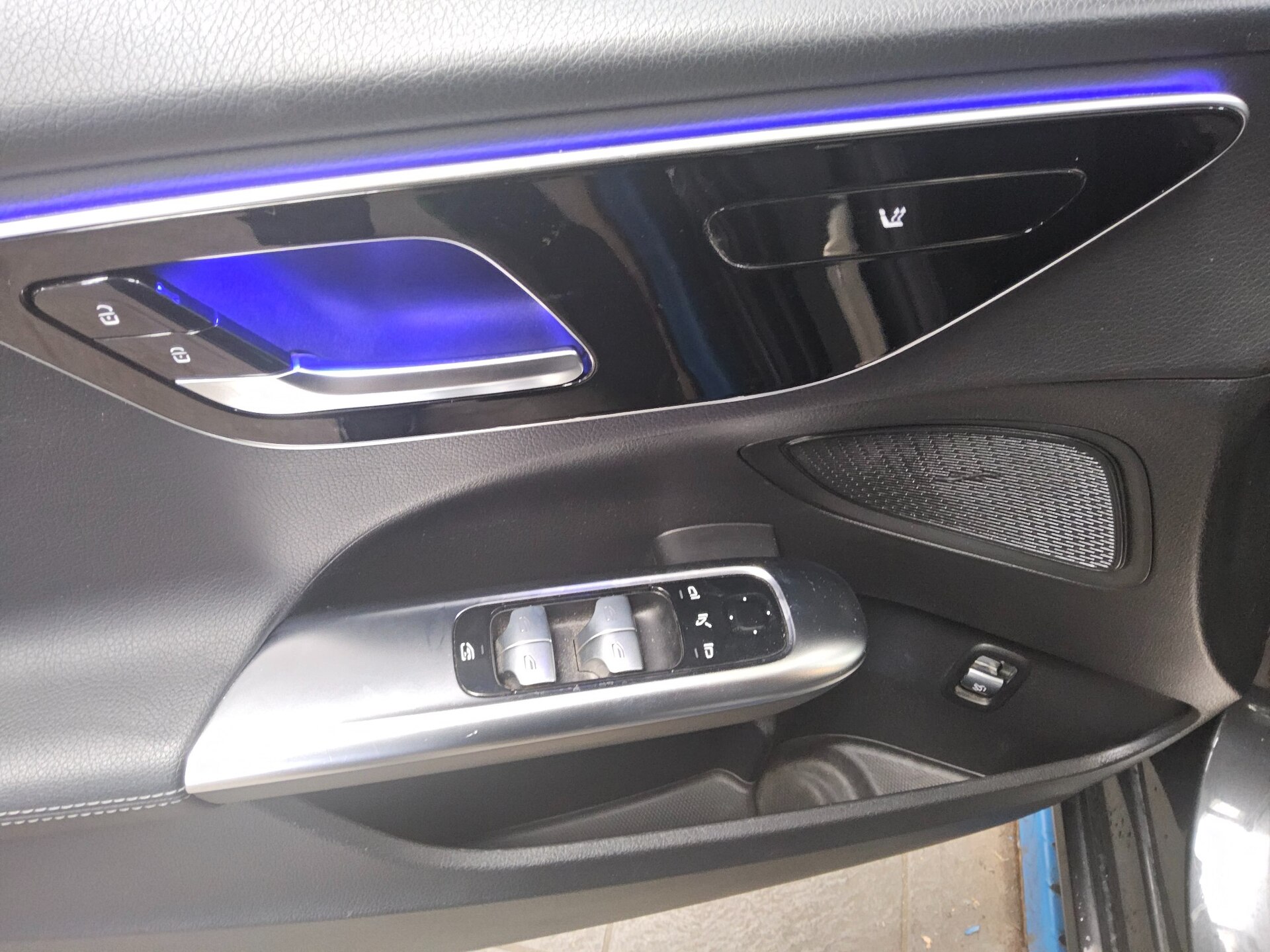 Mercedes-Benz C 220 T d Avantgarde T-Leder Navi LED 360° AHK 9