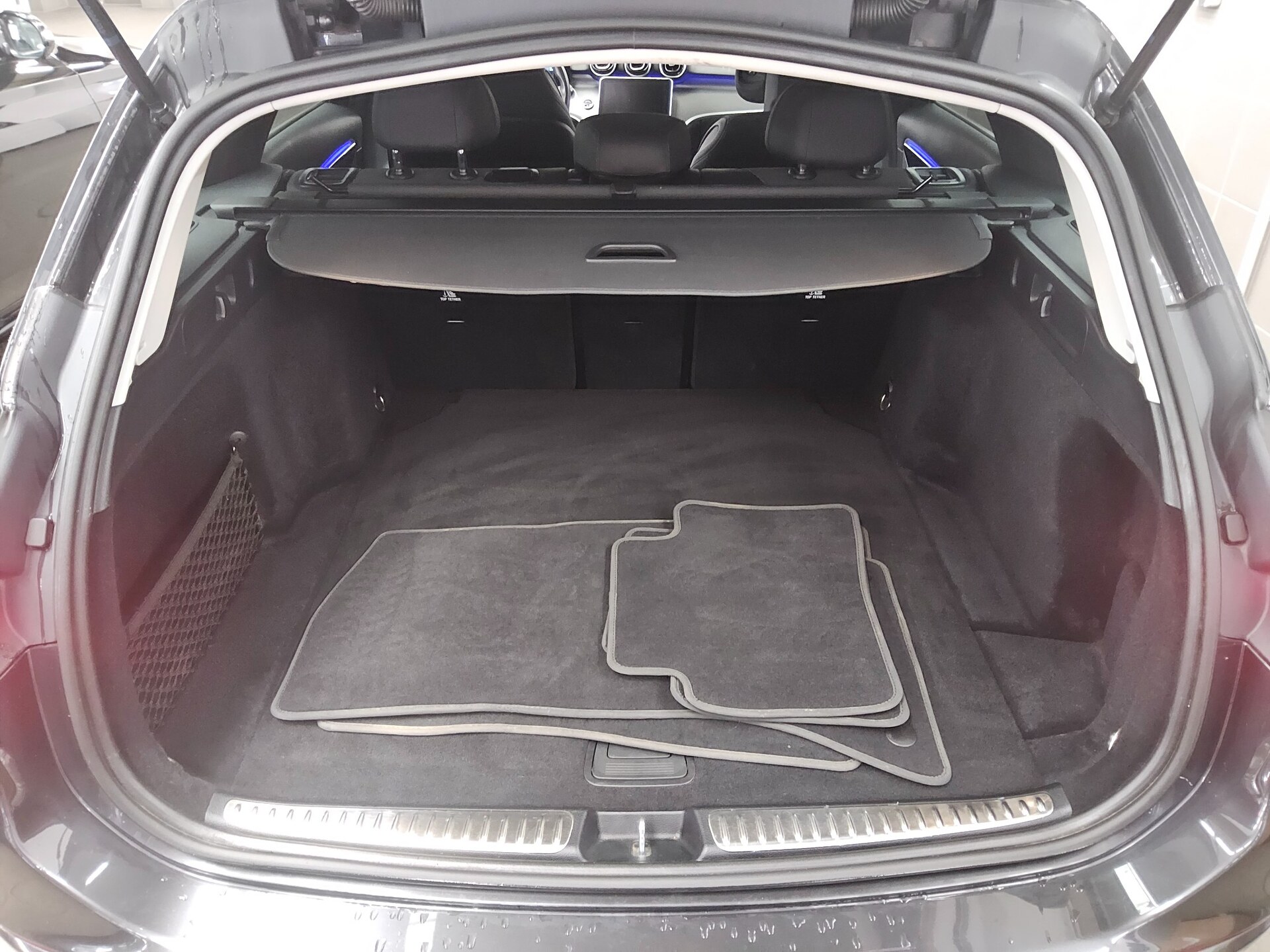 Mercedes-Benz C 220 T d Avantgarde T-Leder Navi LED 360° AHK 12