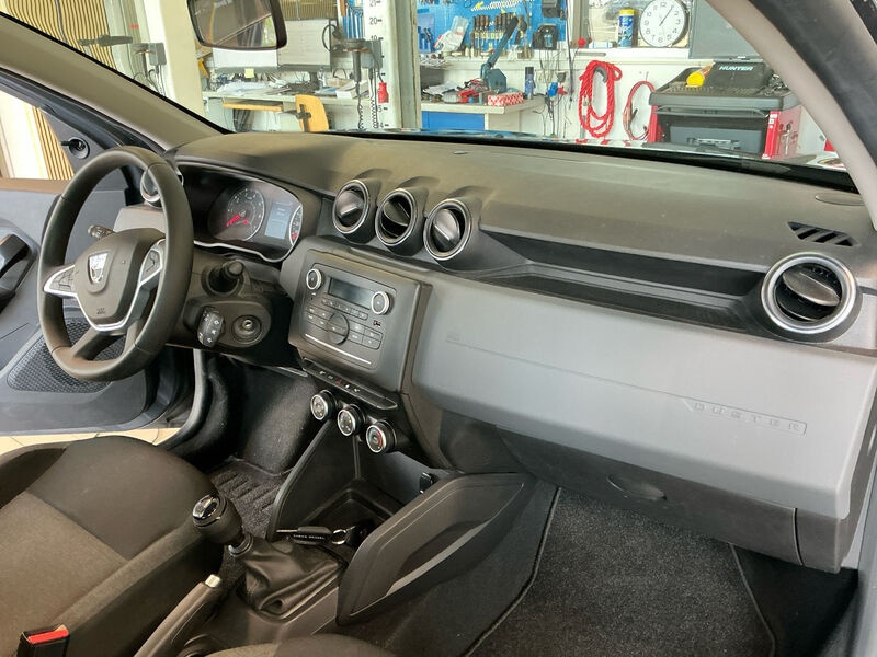 Dacia Duster 0.9 Tce RADIO 5