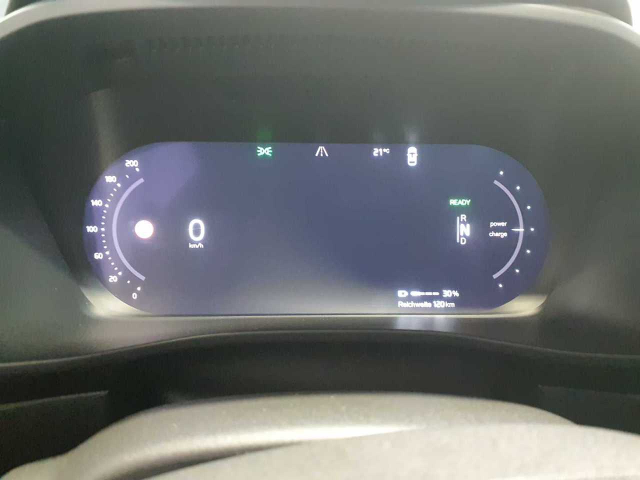 Volvo XC40 NAVI LED SHZ PDC STHZG 8