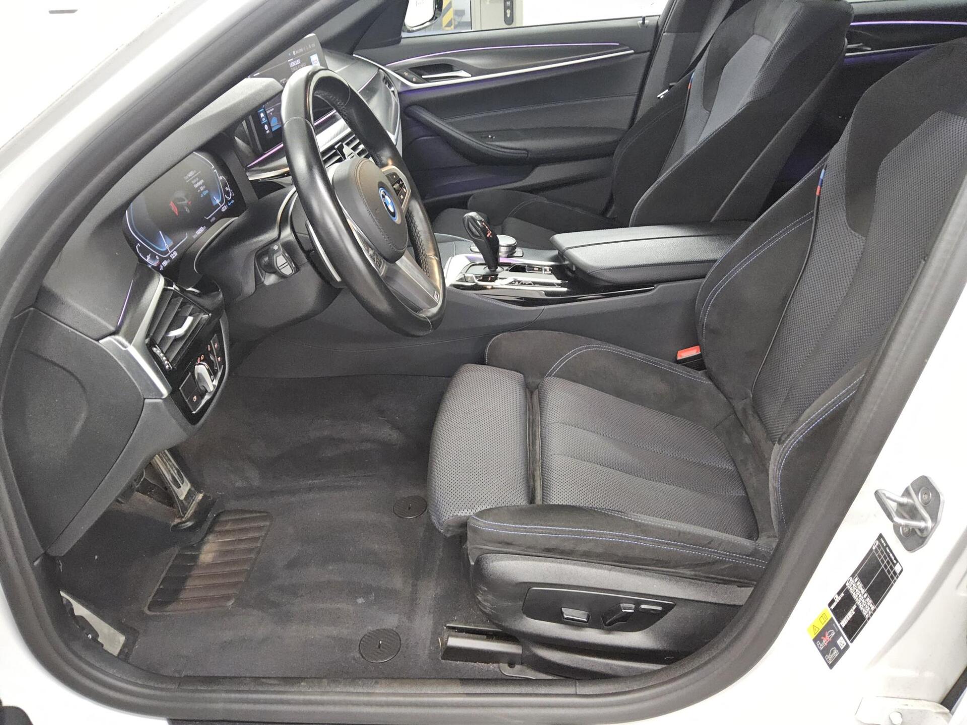 BMW 530e Touring xDr M-Sport Navi LED LC-Pro AHK 9
