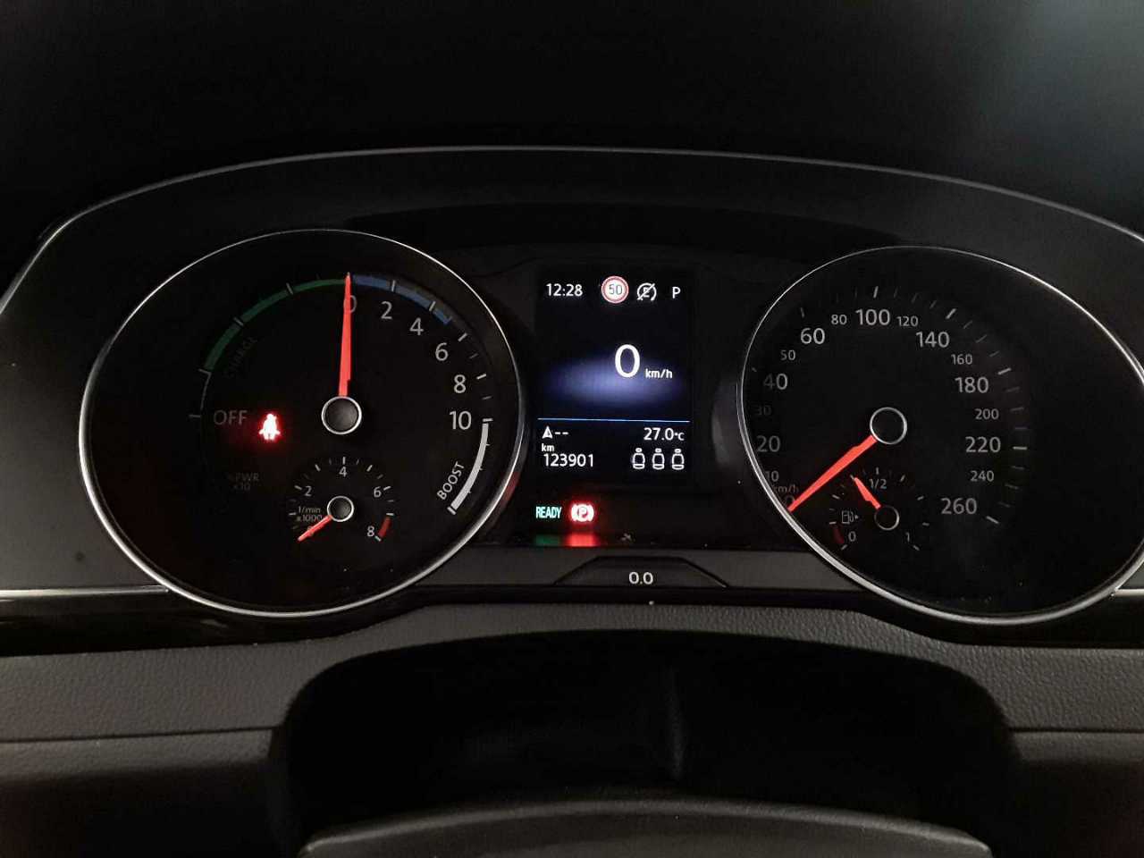 Volkswagen Passat Variant GTE 1.4 TSI NAVI LED Massage SHZ RFK 6