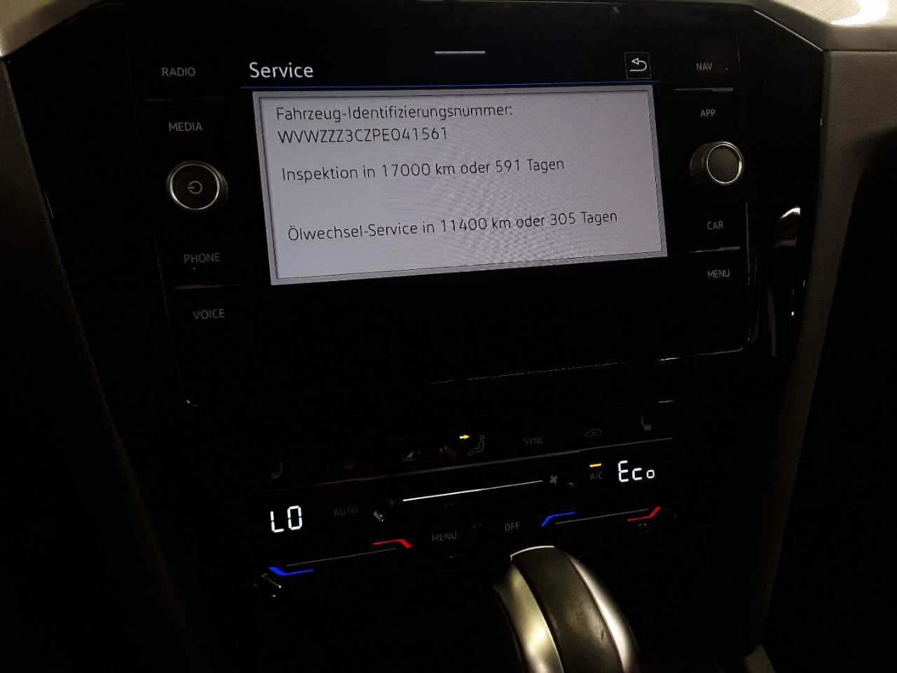 Volkswagen Passat Variant GTE 1.4 TSI NAVI LED Massage SHZ RFK 11