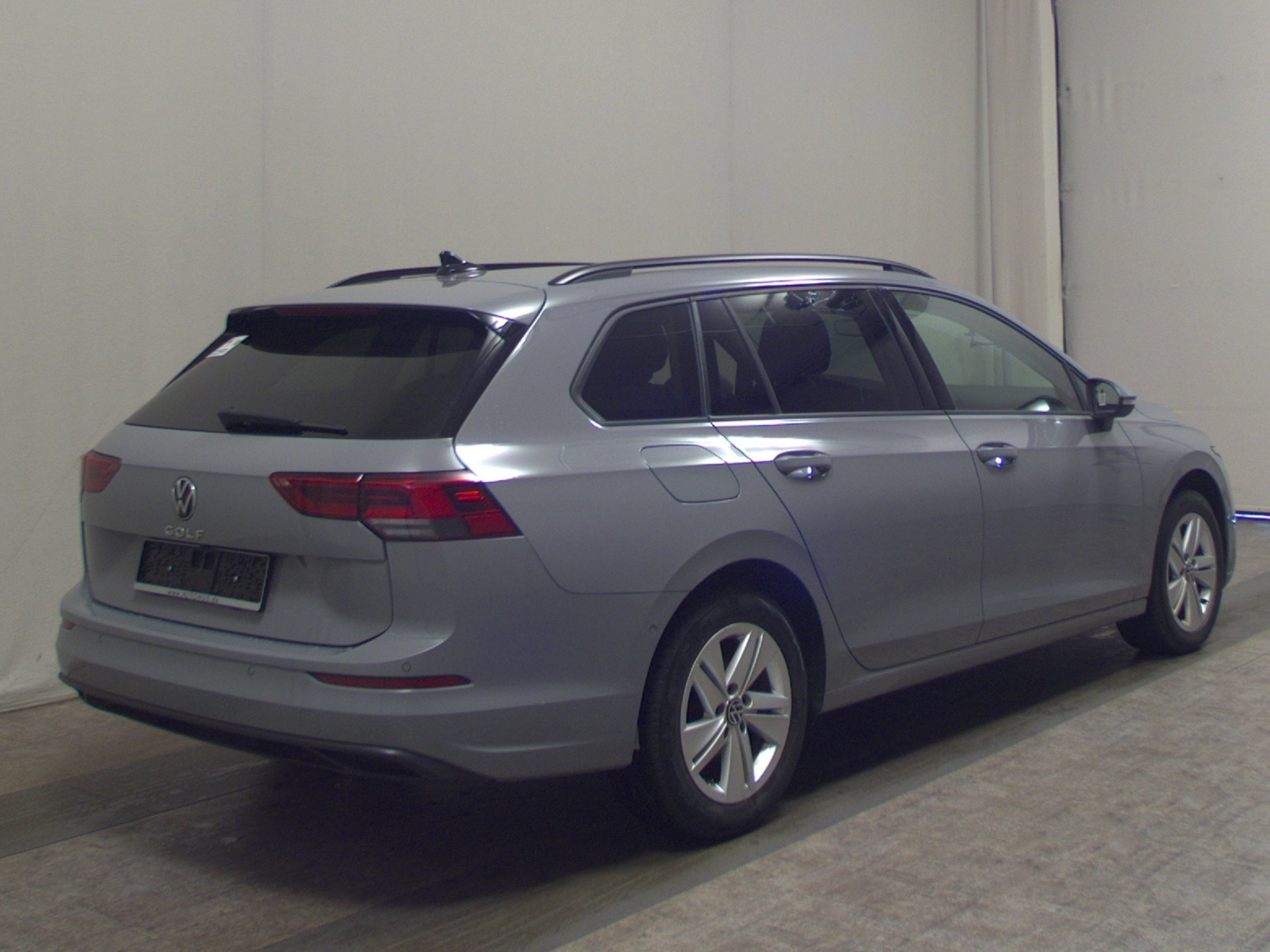 Volkswagen Golf-8 Var. 2.0 TDI Life Navi LED DC ACC RFK 4