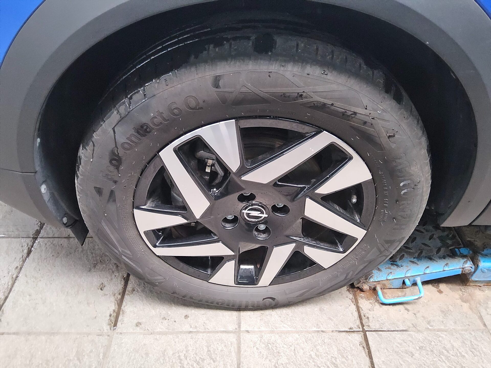 Opel Mokka-e Elegance T-Leder Navi LED RFK 180°- Cam 11