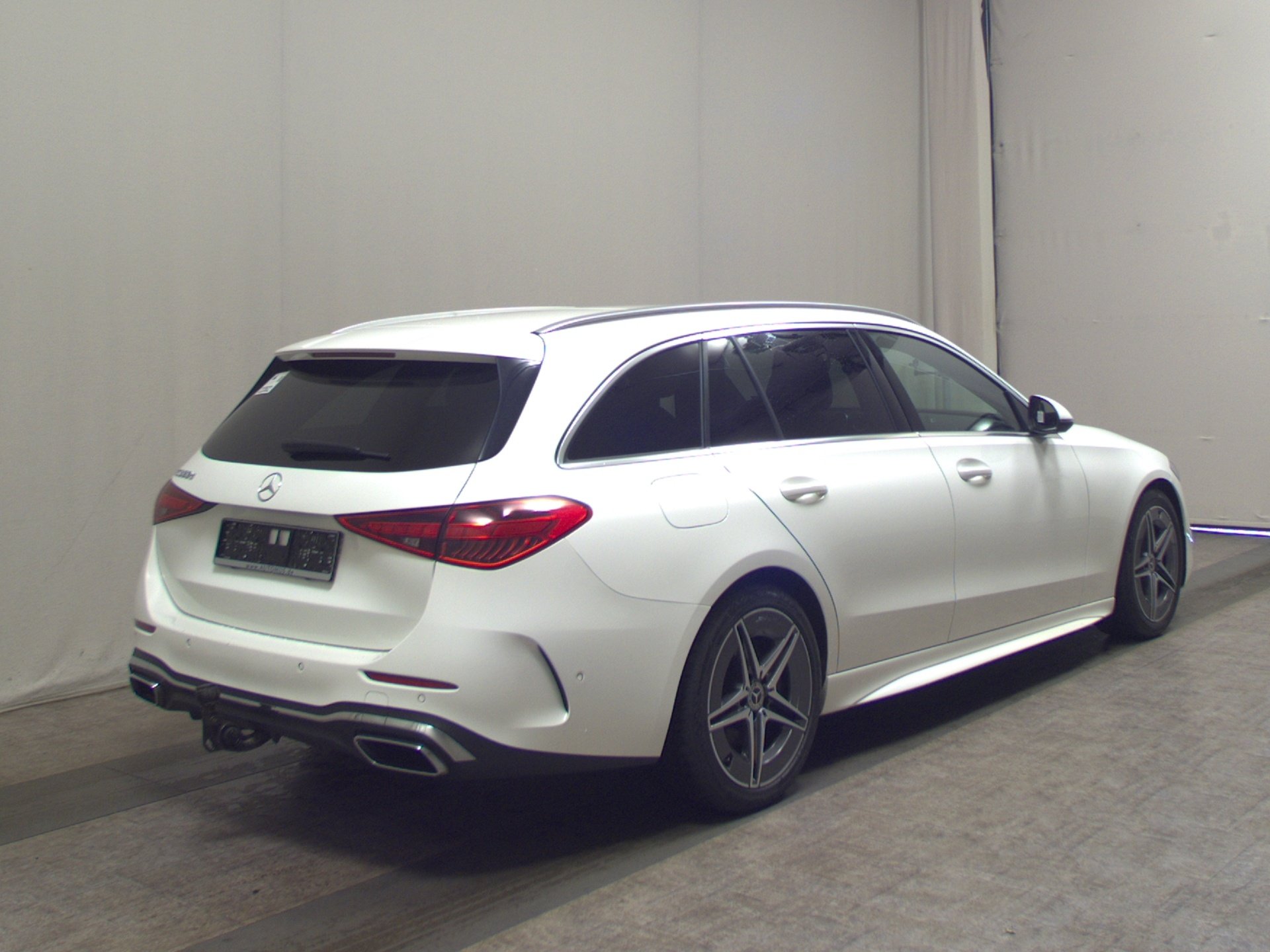 Mercedes-Benz C 300 T d AMG-Line Navi LED AHK Distronic+ 4