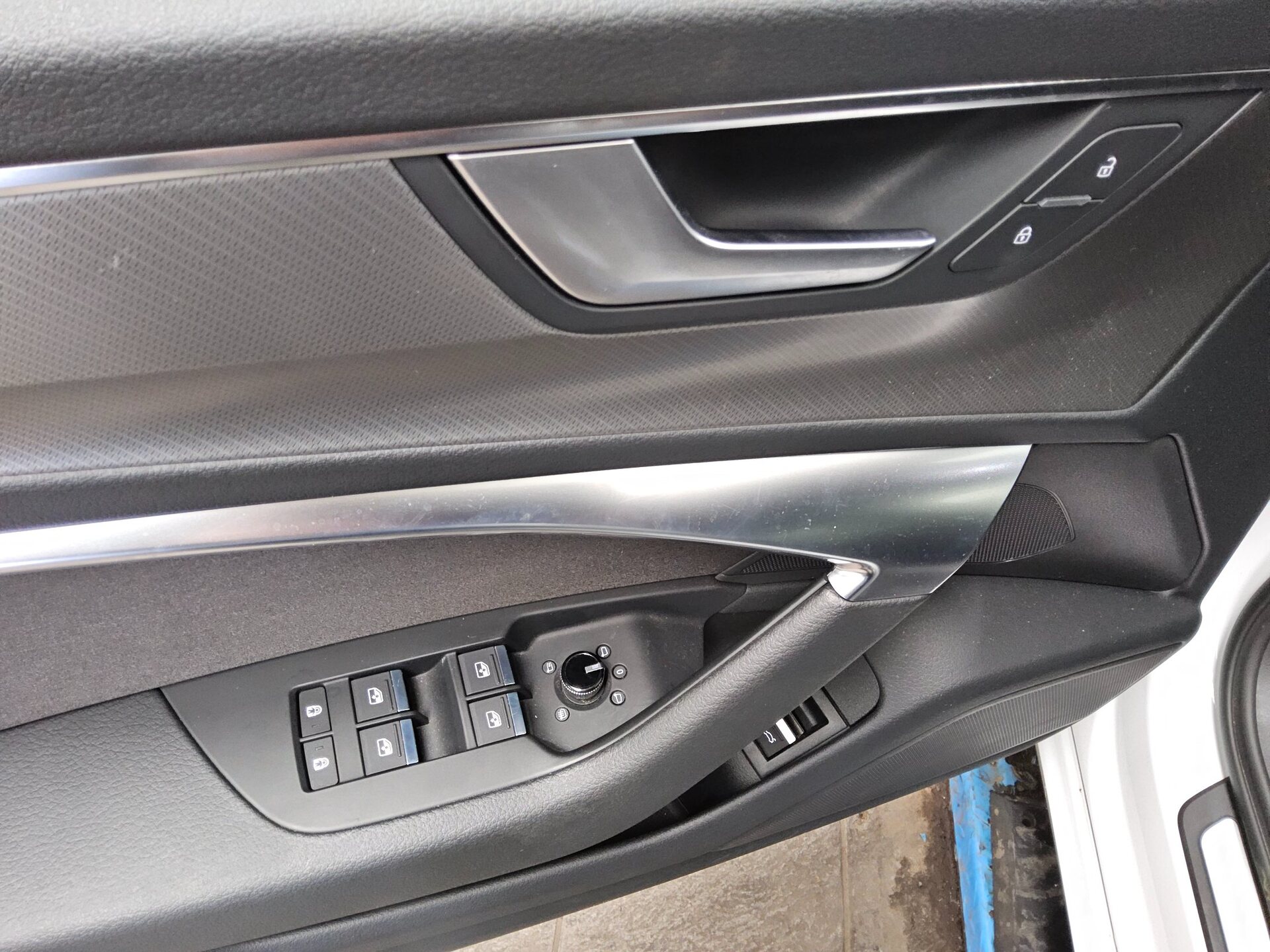 Audi A6 Avant 50 TDI Qu. sport Navi LED Virtual RFK 9