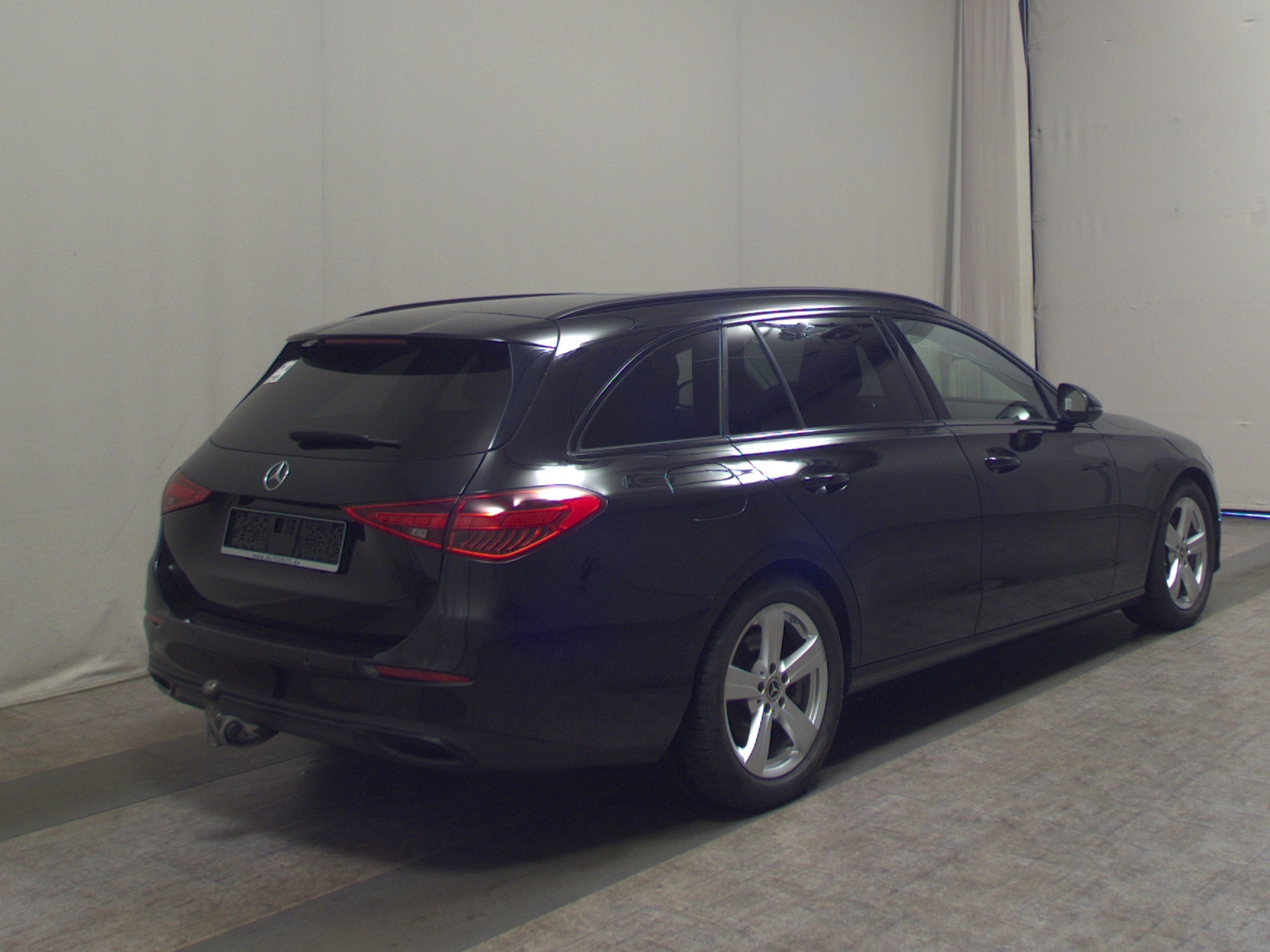 Mercedes-Benz C 220 T d 4M Avantgarde Night Navi Digital Light 4