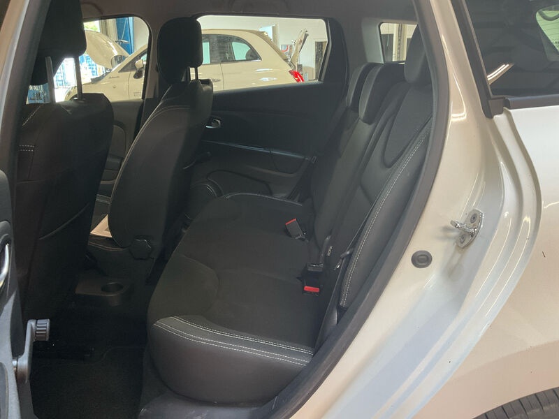 Renault Clio Grandtour 0.9 TCe RADIO TEMPO 7
