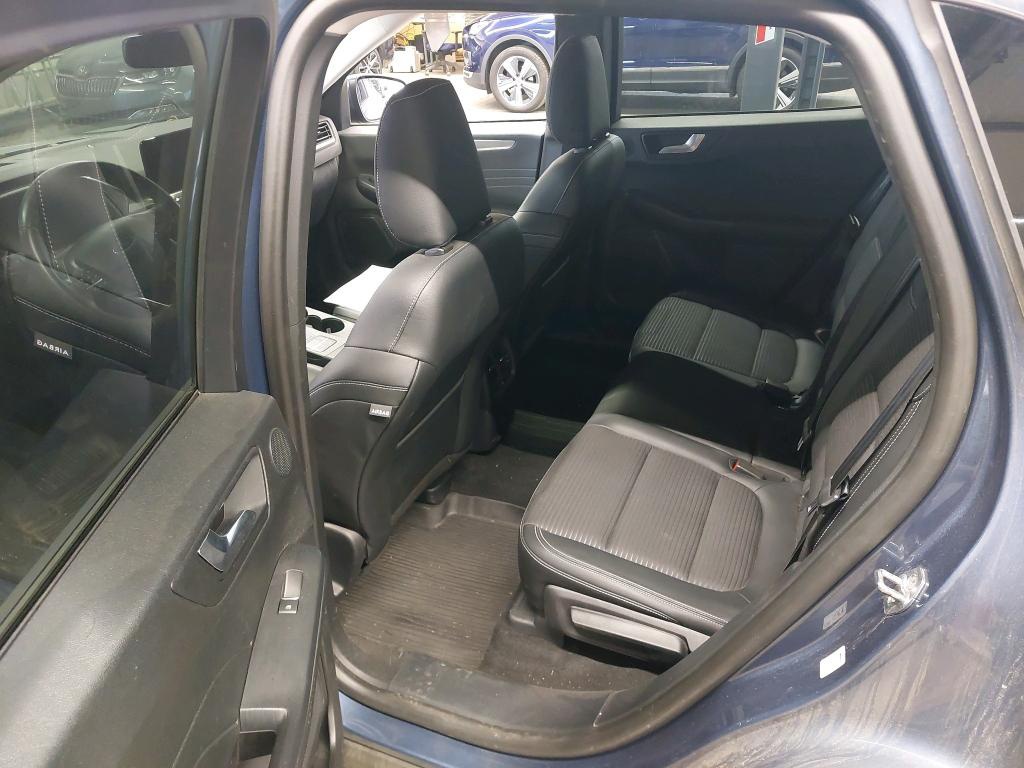 Ford Kuga 1.5 EB Titanium X Navi LED DigiTacho HuD AHK 8